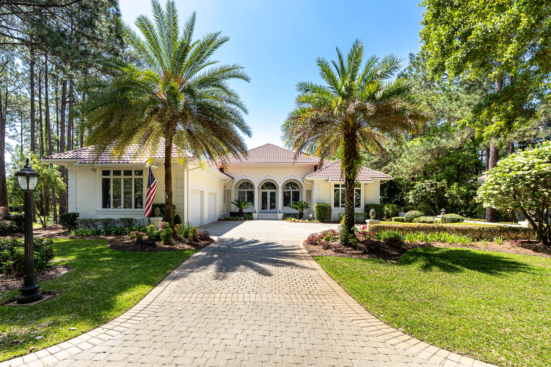 BAYTOWNE AVENUE - Residential