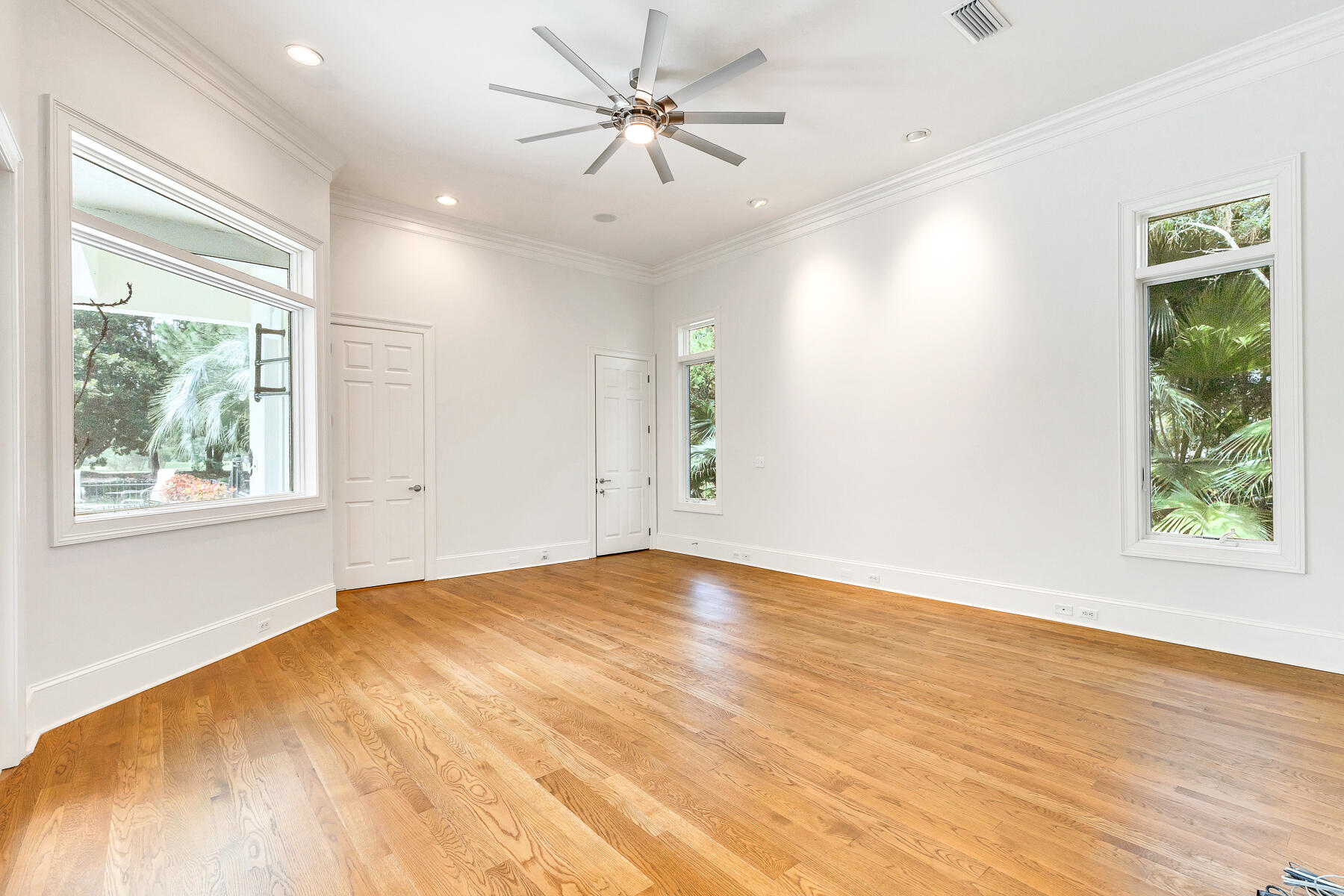 BAYTOWNE AVENUE - Residential