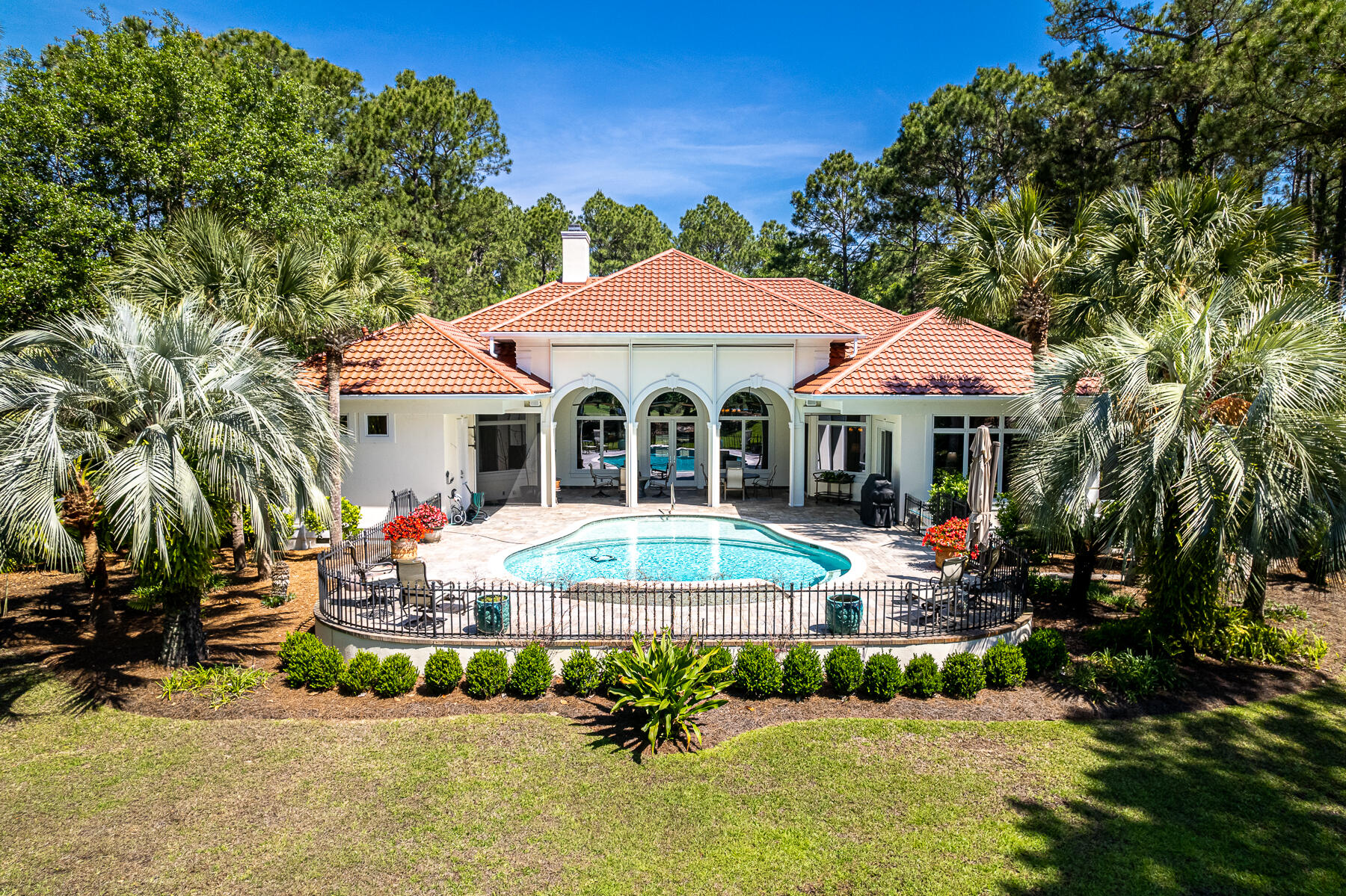 BAYTOWNE AVENUE - Residential