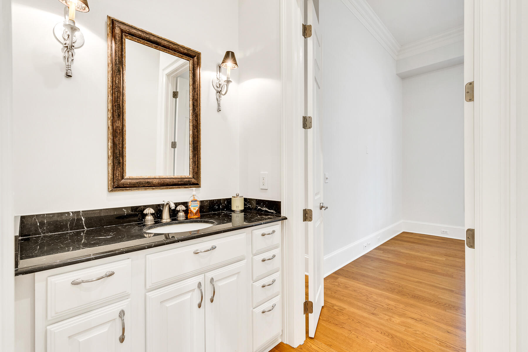 BAYTOWNE AVENUE - Residential