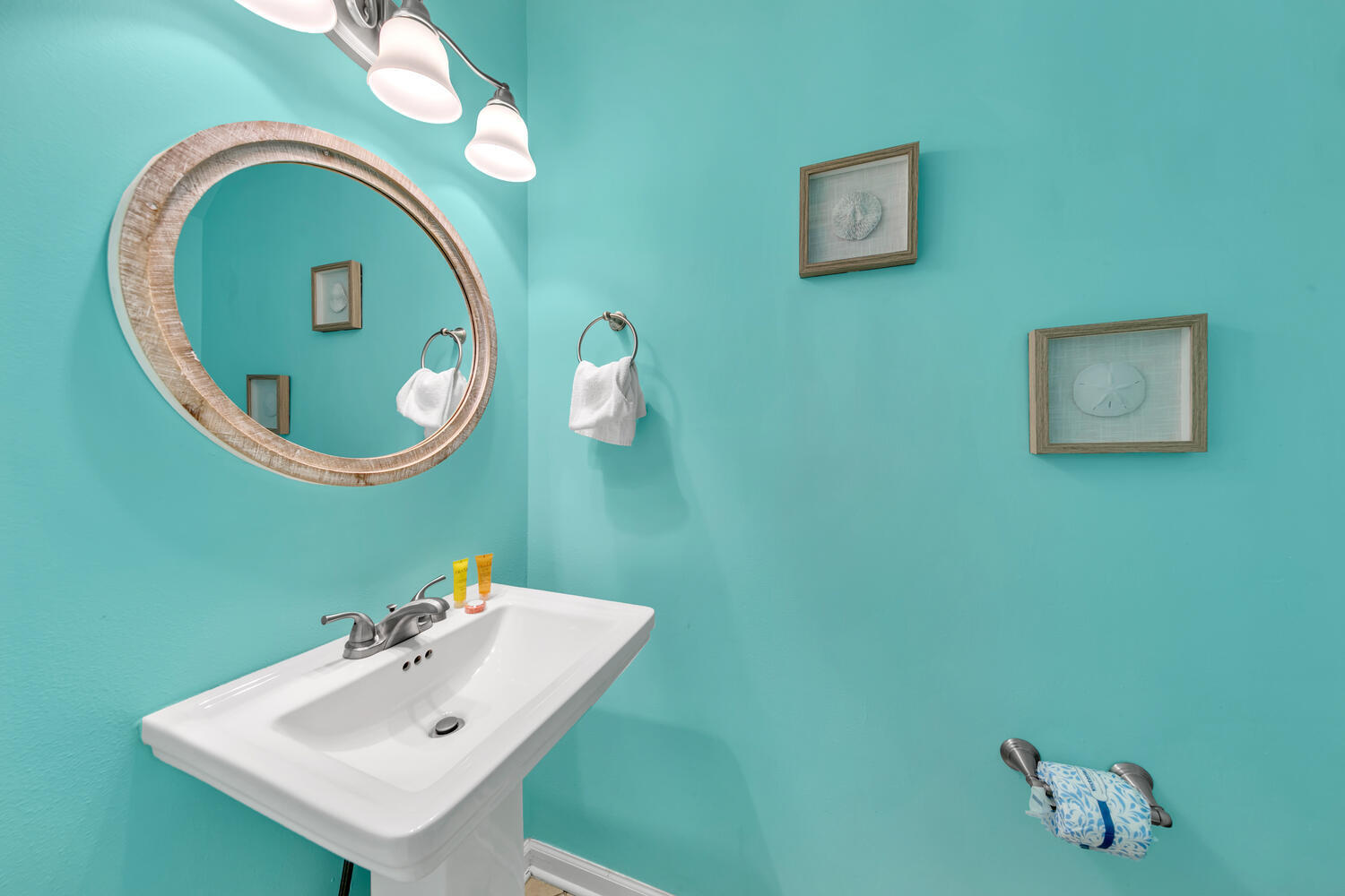WOODLAND SHORES T/H PH 2 - Residential