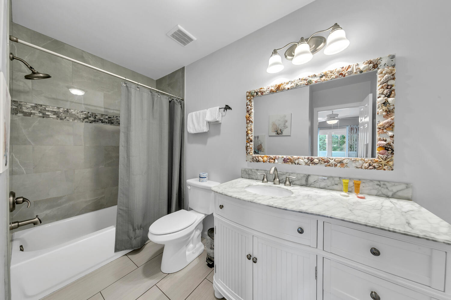 WOODLAND SHORES T/H PH 2 - Residential