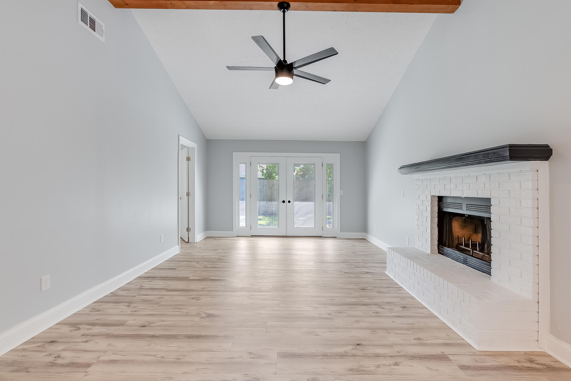 Venetian Villa - Residential Lease