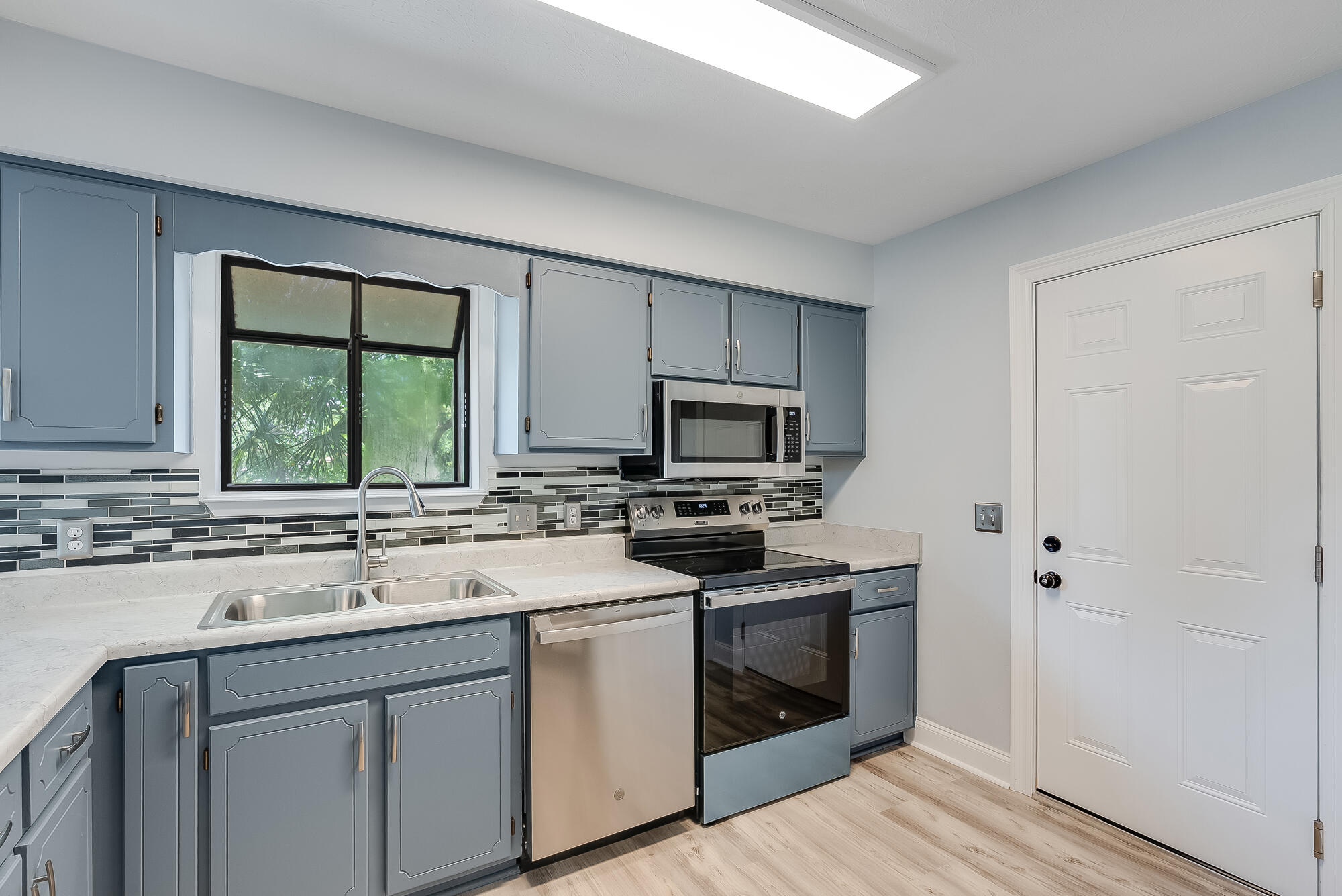 Venetian Villa - Residential Lease