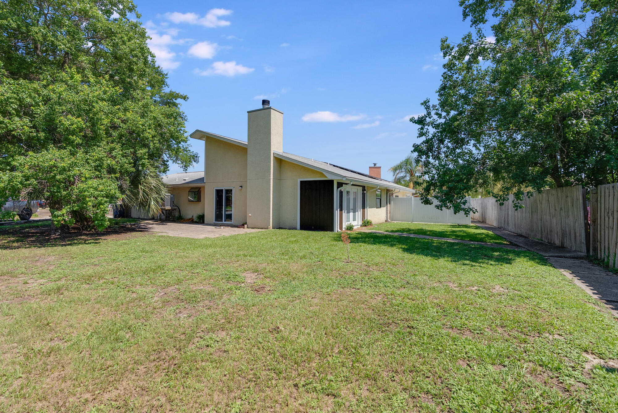 Venetian Villa - Residential Lease