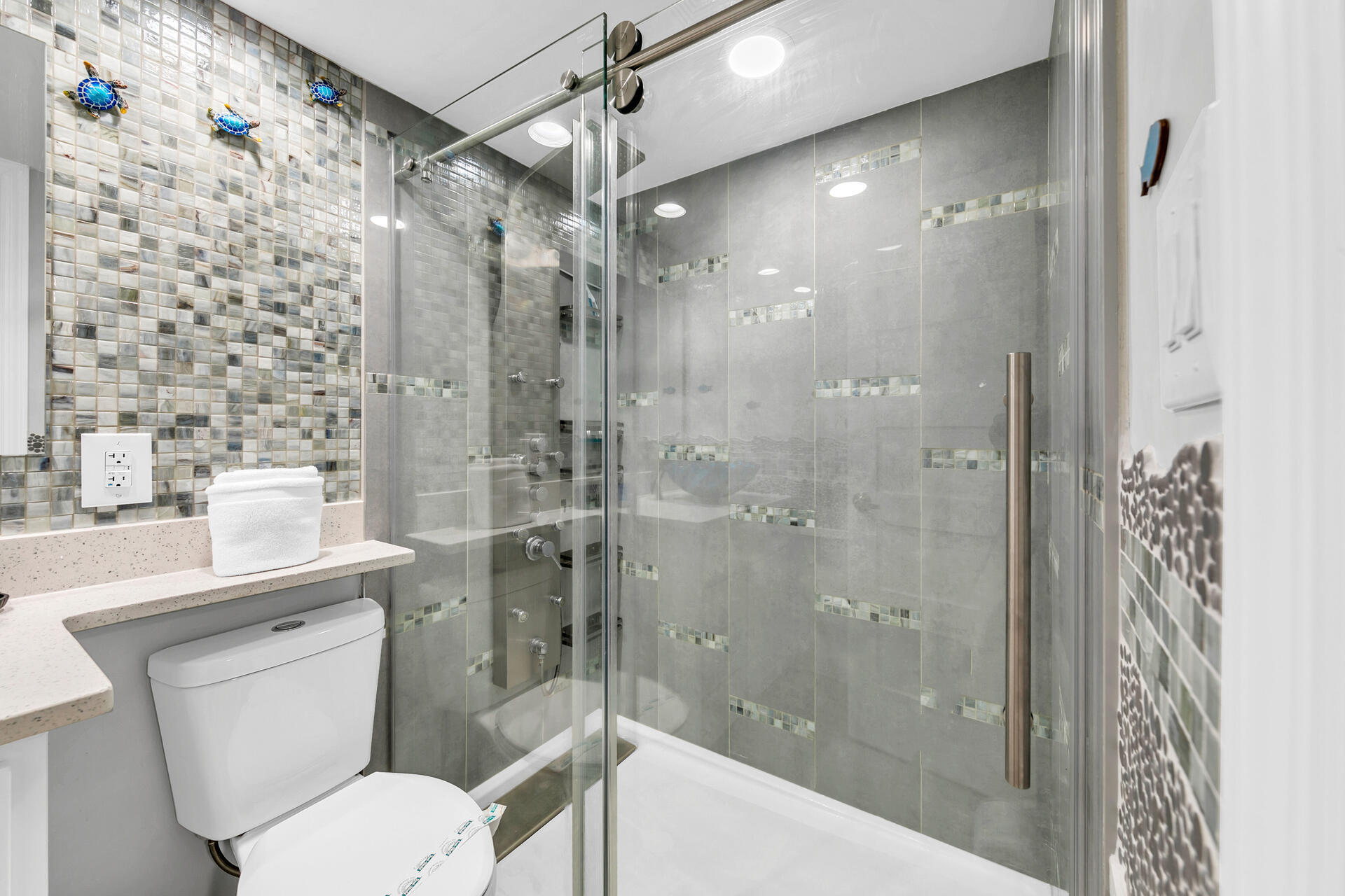 BREAKERS OF FWB PH 1 - Residential