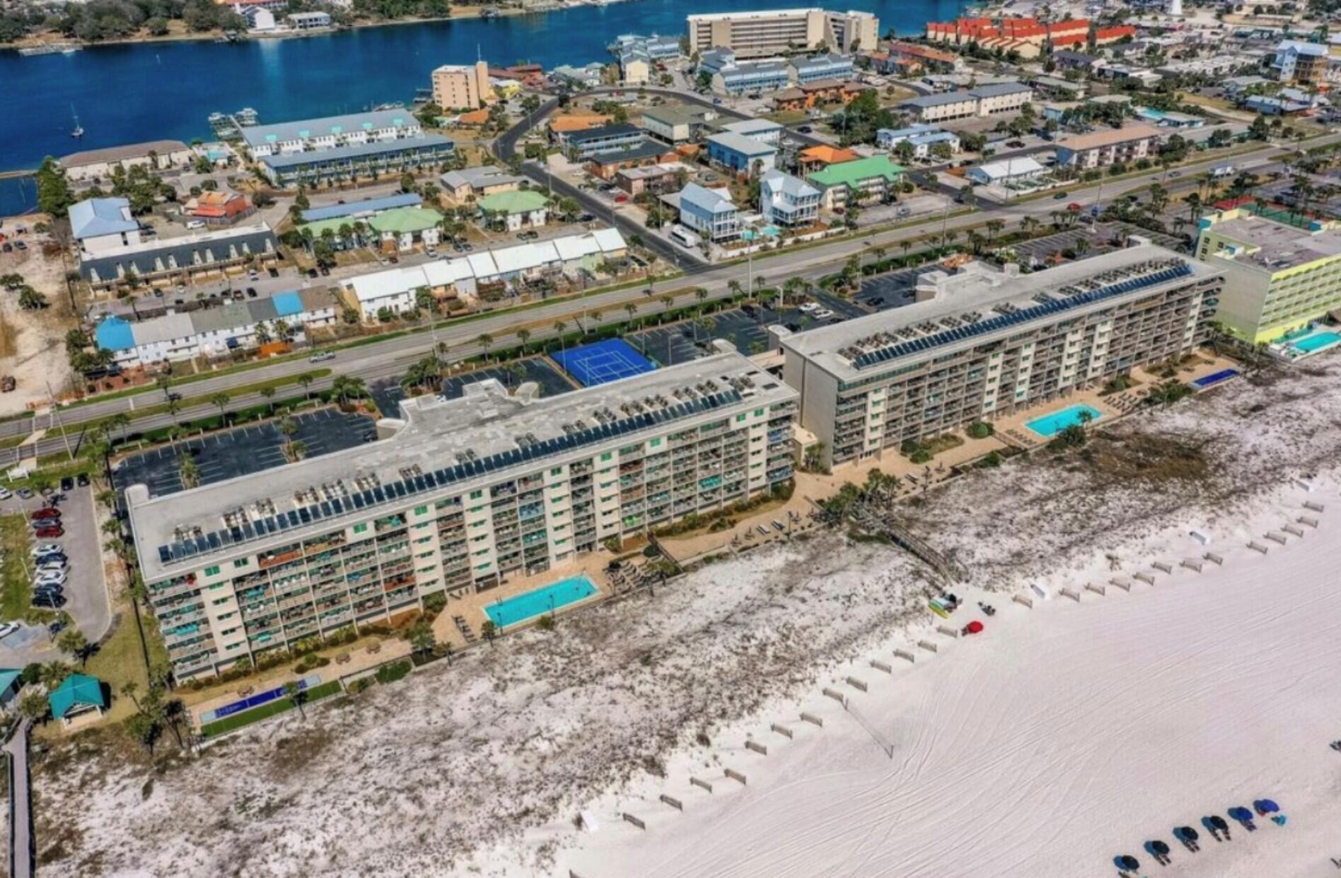 BREAKERS OF FWB PH 1 - Residential