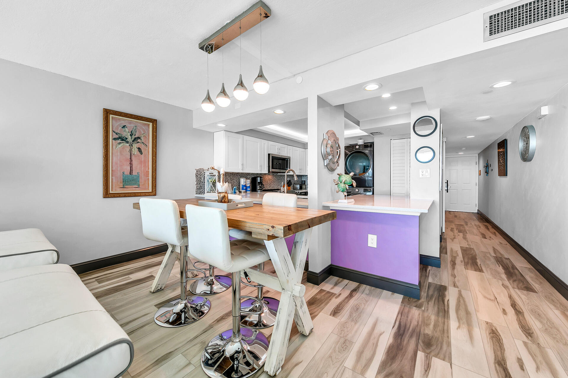 BREAKERS OF FWB PH 1 - Residential