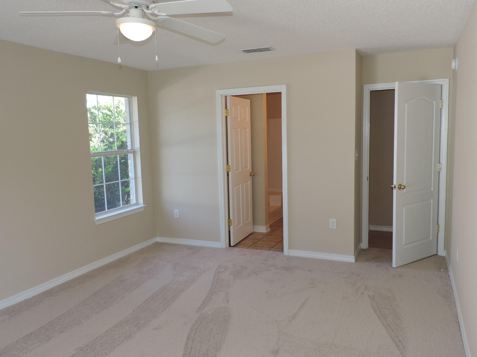 PARADISE RETREAT - Residential