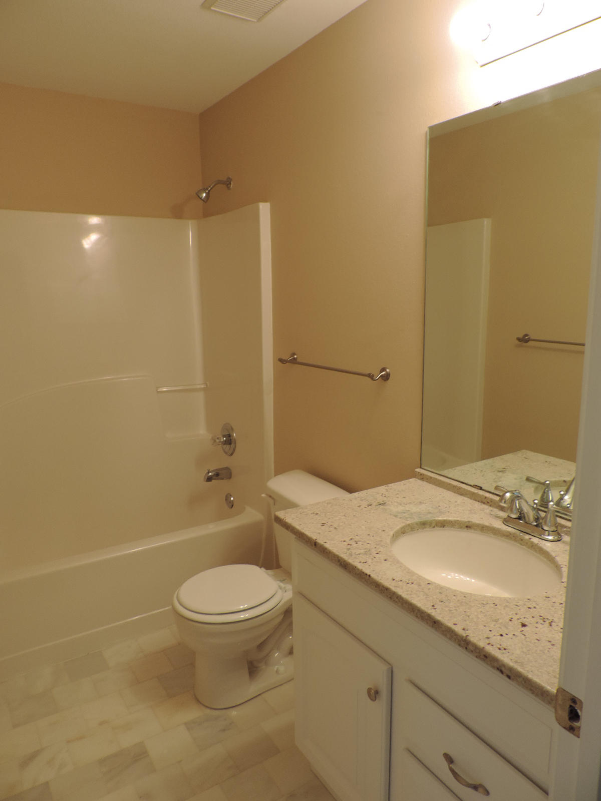 PARADISE RETREAT - Residential