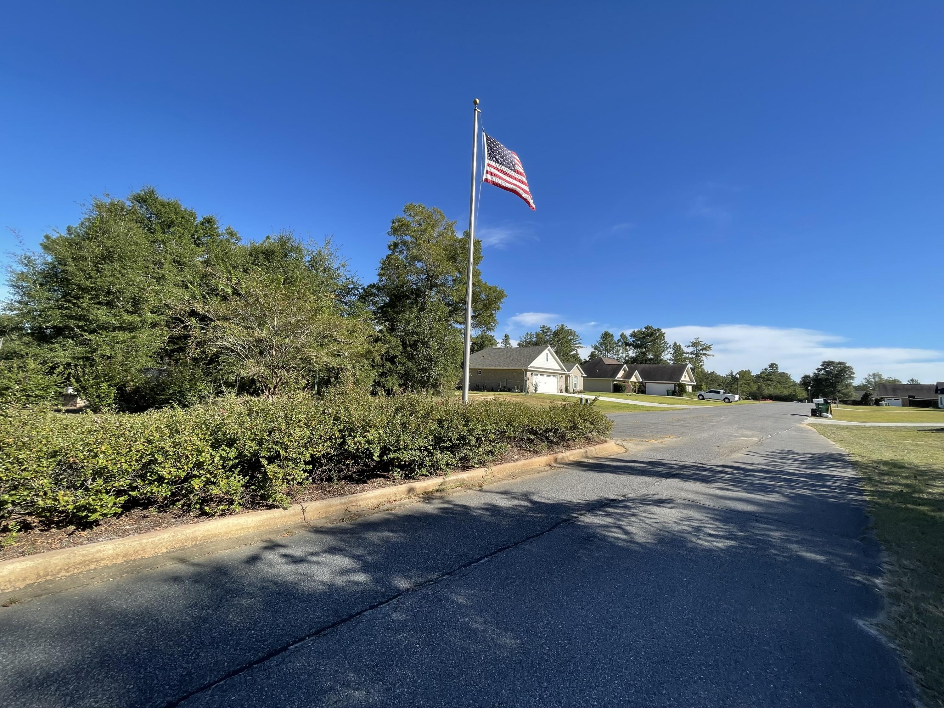 A portion Of this is under contract but taking back-up offers. Welcome to Willow Creek Plantation!!! 29 lots total here in Willow Creek subdivision. 6 of the lots are complete and ready to build and 23 are undeveloped. Phase 1 owners have the use of a saltwater community pool and playground on Wayne Rogers Rd. This Property has easy access to Hwy 90 and Hwy 85. Convenient location to Bob Sikes Airport and Industrial park. Local Shopping centers, entertainment, restaurants and schools. Don't miss out on this community opportunity!