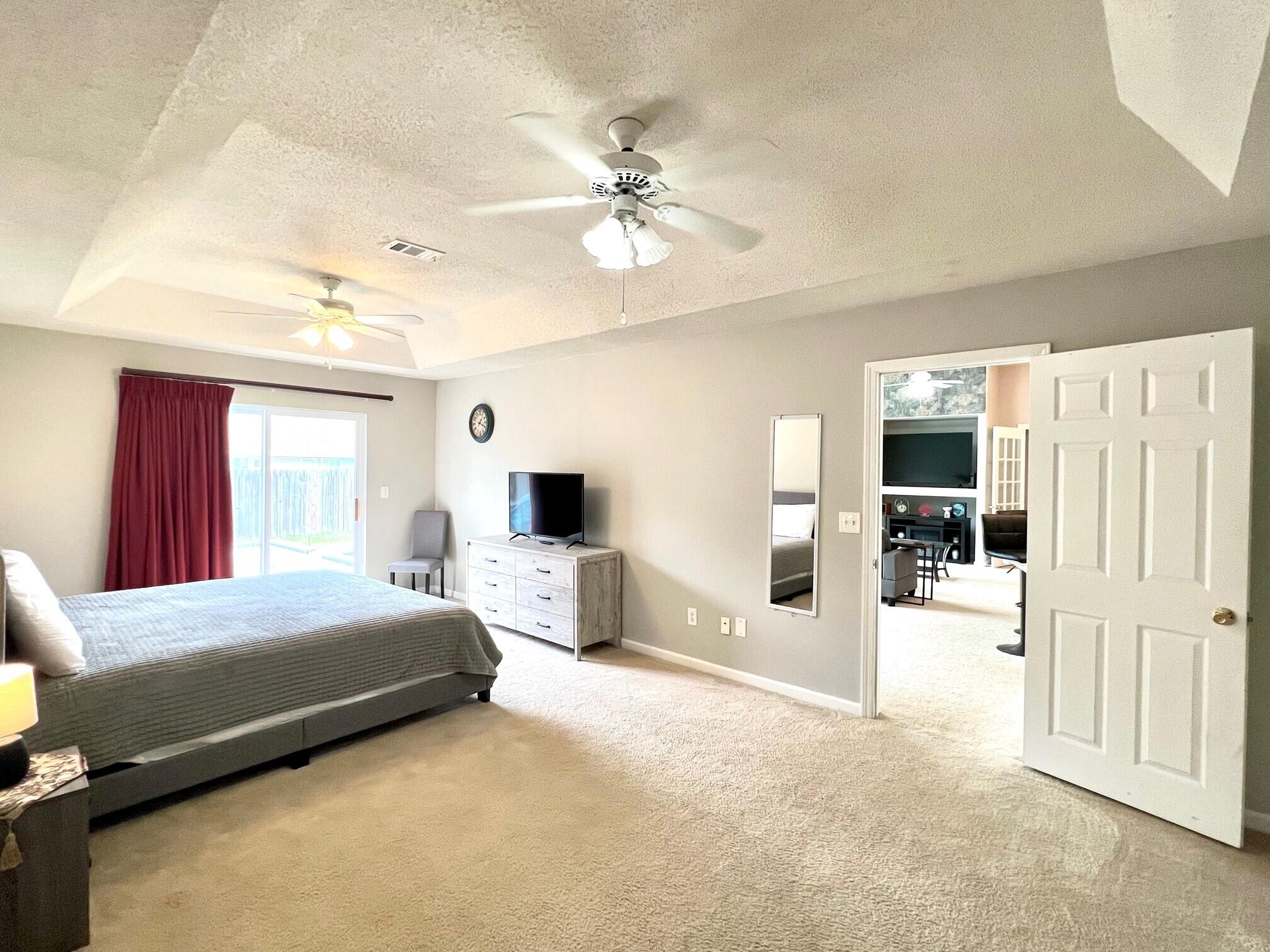 BAY BRIDGE LANDING - Residential Lease