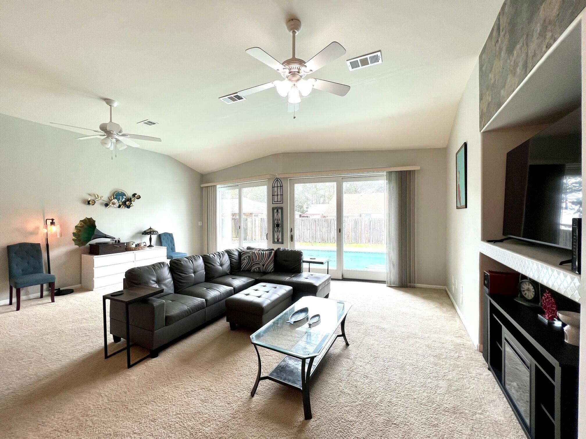 BAY BRIDGE LANDING - Residential Lease