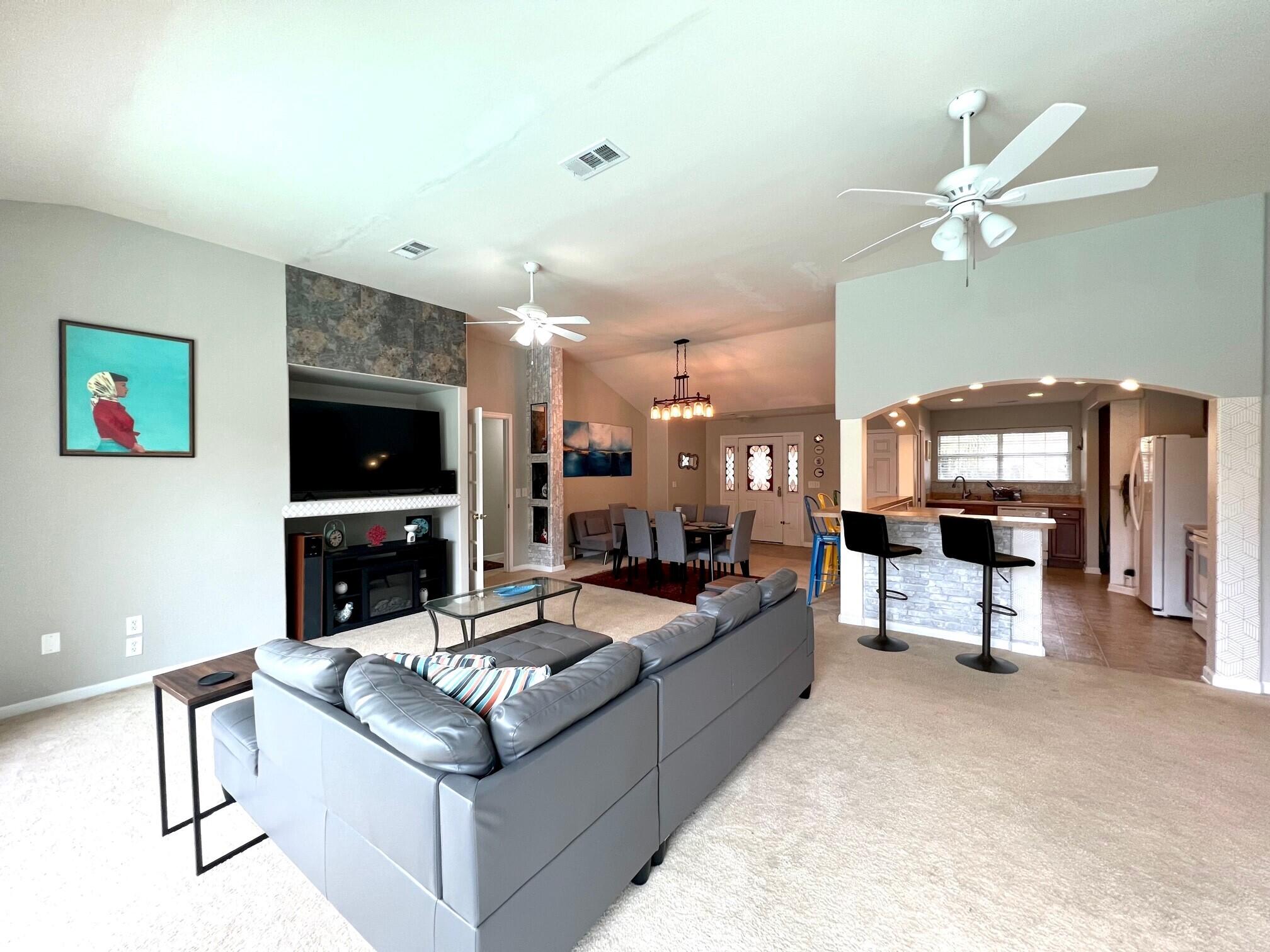 BAY BRIDGE LANDING - Residential Lease