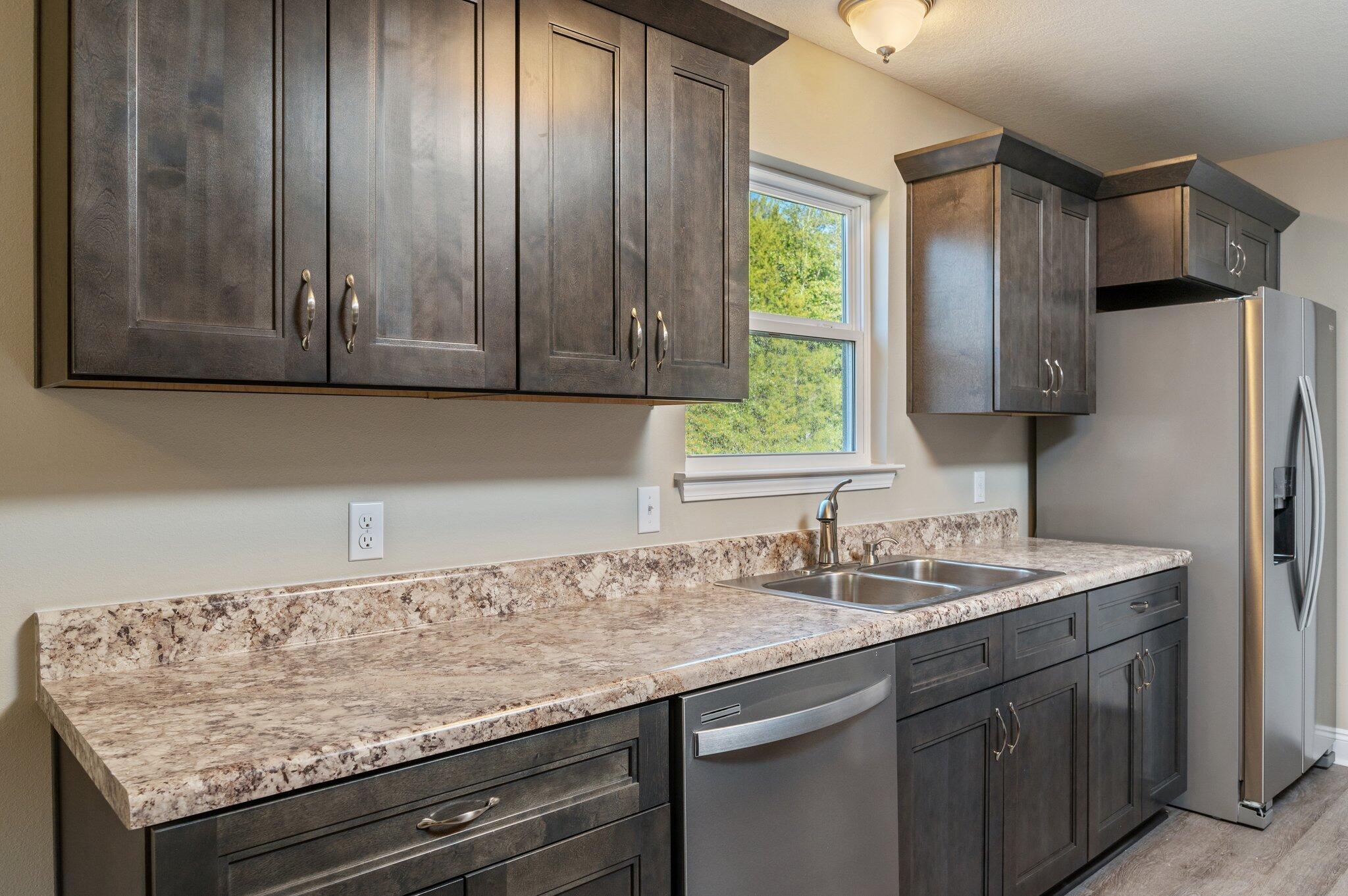 MORRIS ADDN TO CRESTVIEW - Residential