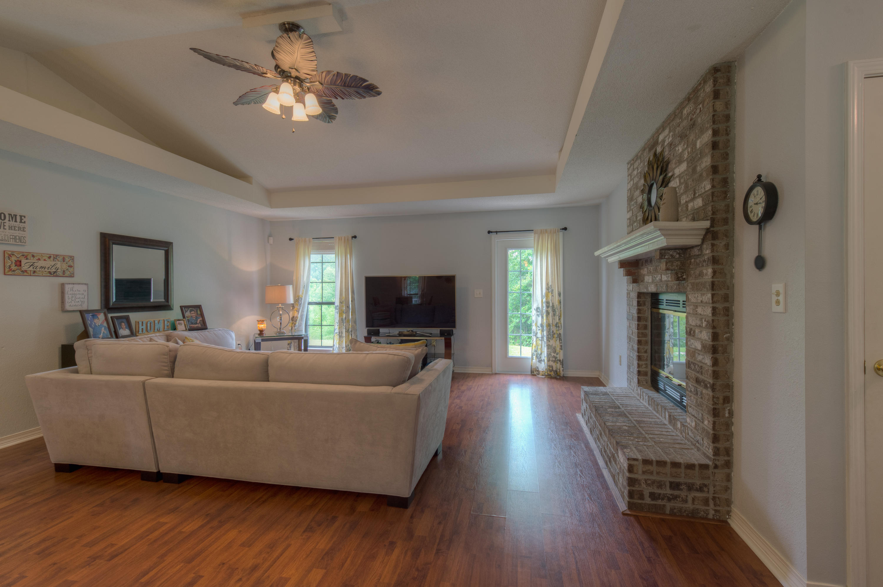 FOXWOOD ESTATES 1 - Residential