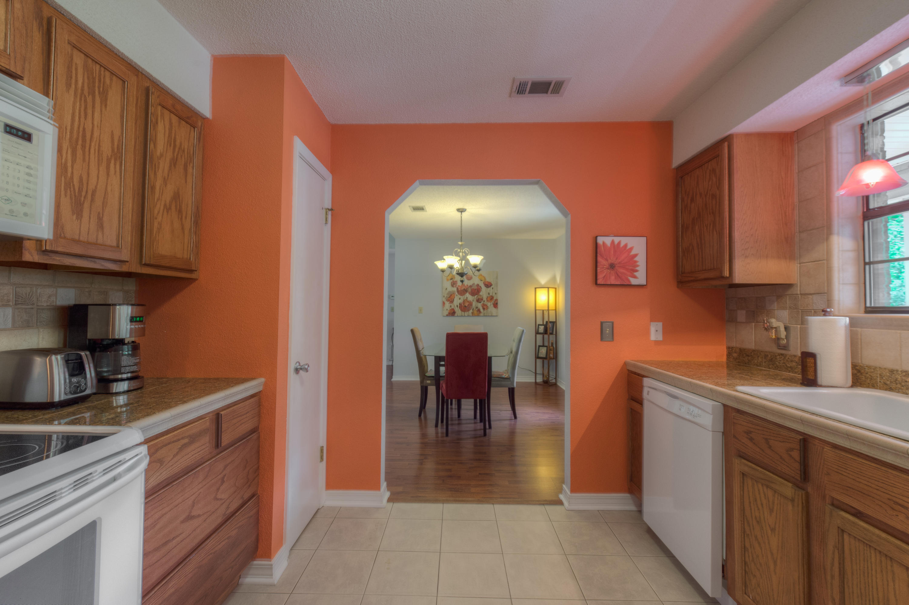 FOXWOOD ESTATES 1 - Residential