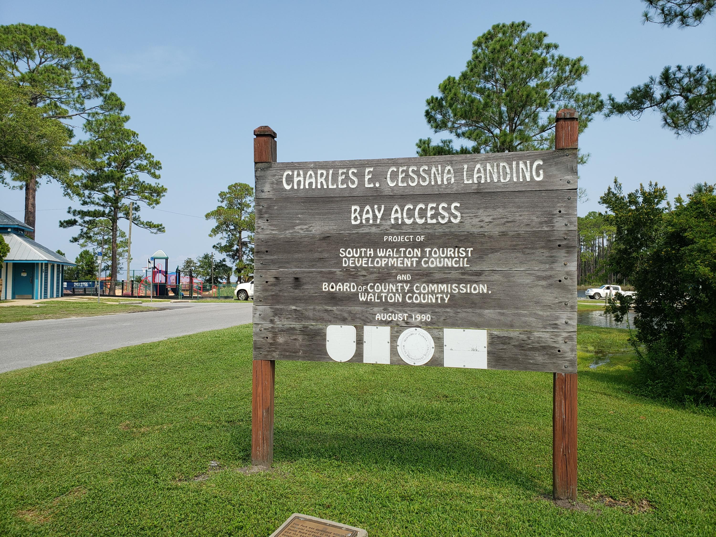 MAGNOLIA BEACH - Residential