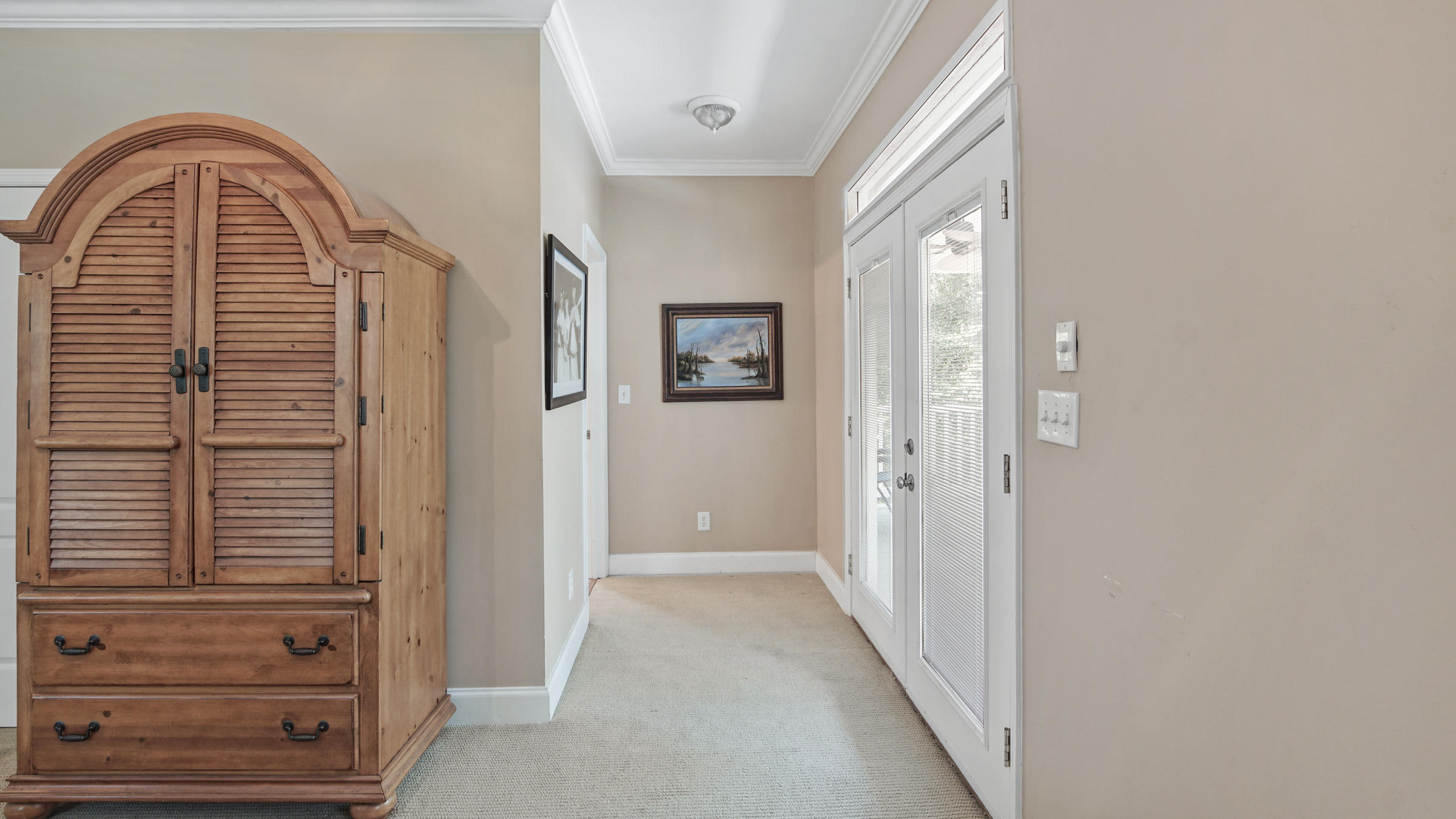 MAGNOLIA BEACH - Residential