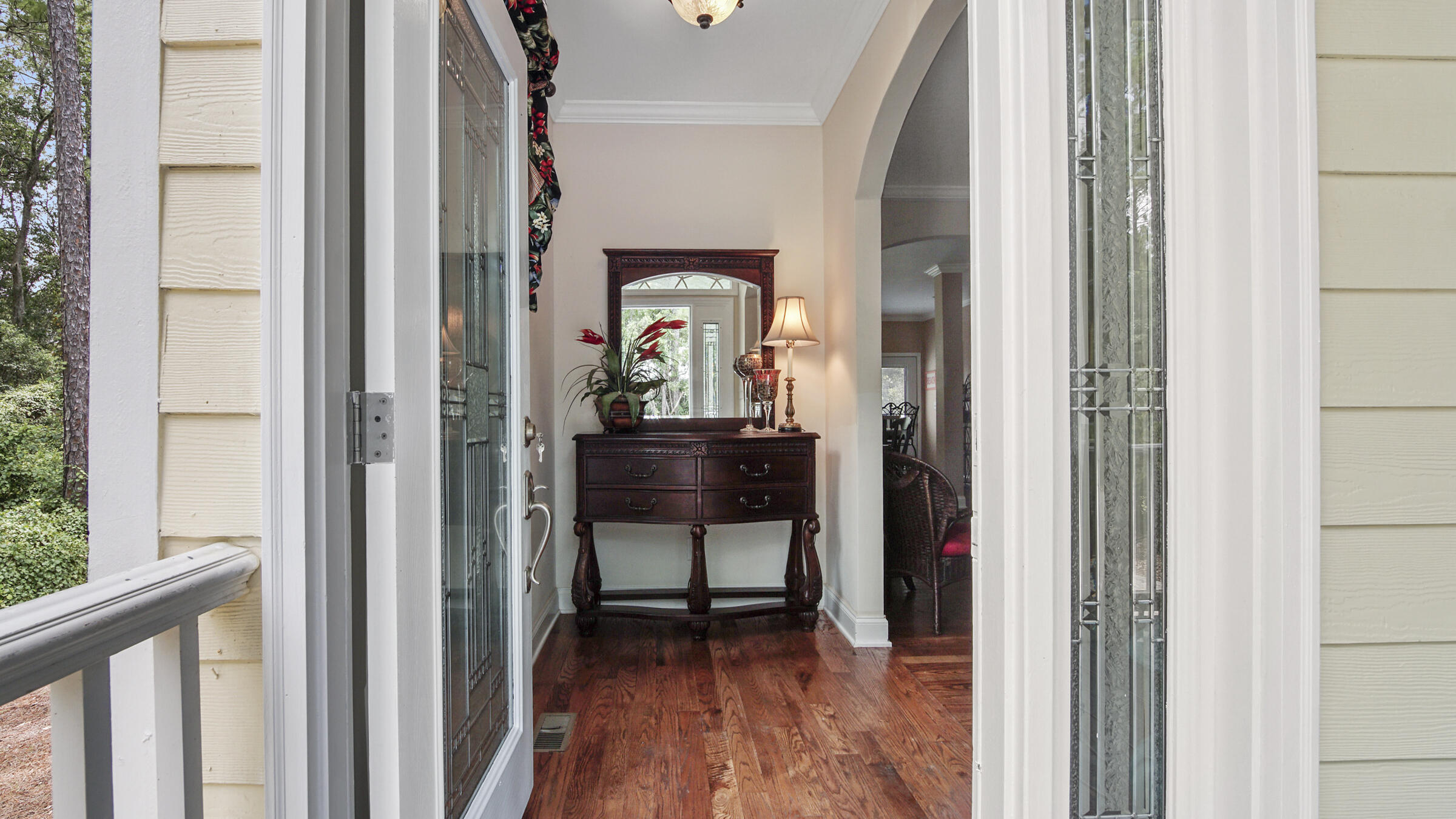 MAGNOLIA BEACH - Residential