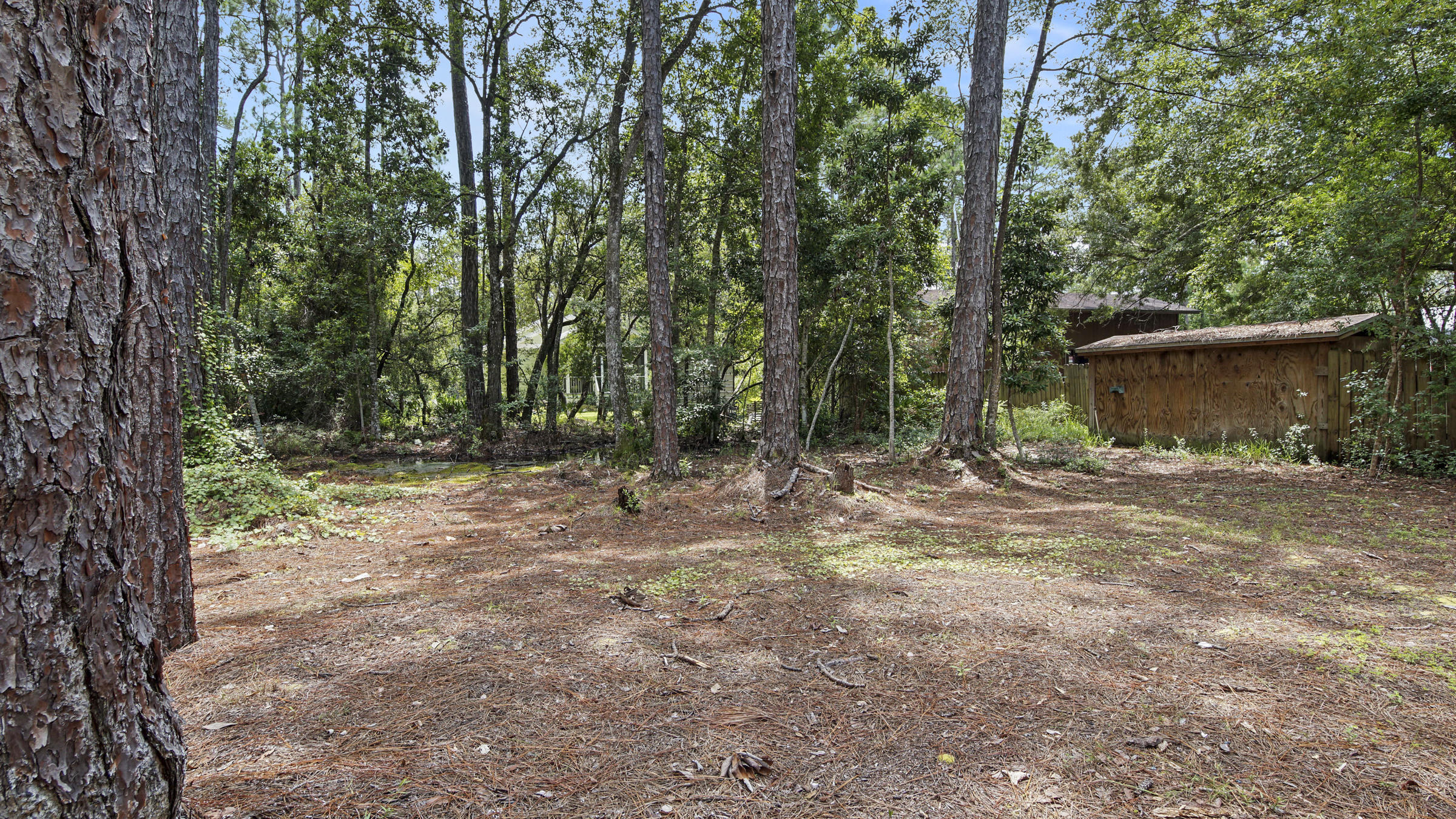 MAGNOLIA BEACH - Residential