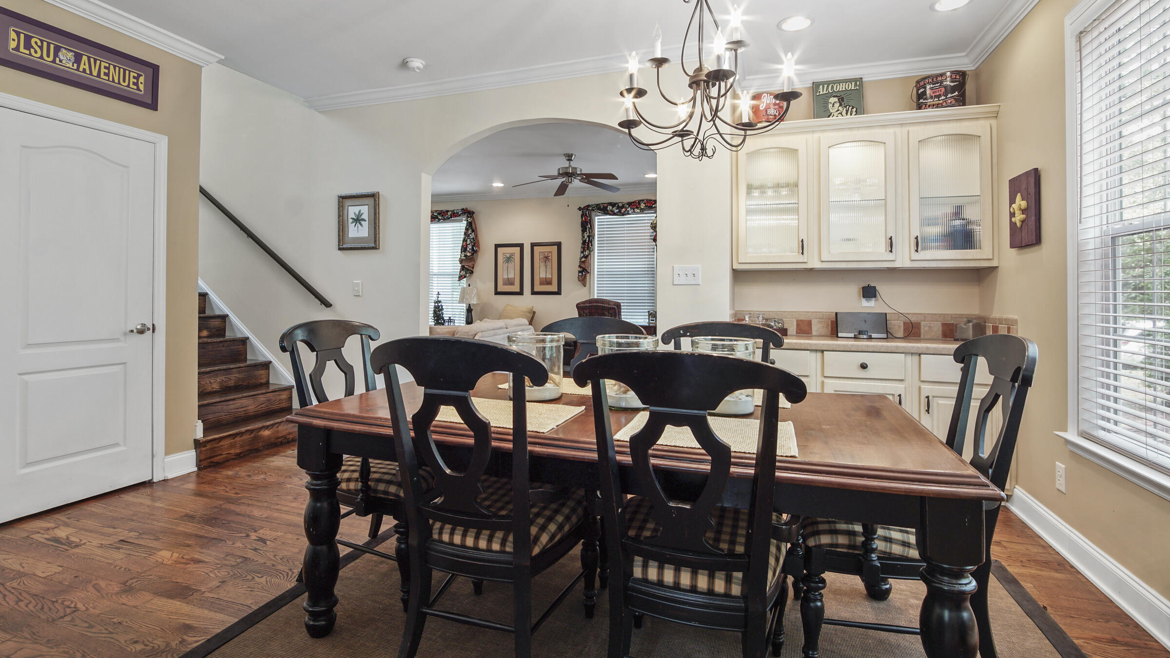 MAGNOLIA BEACH - Residential