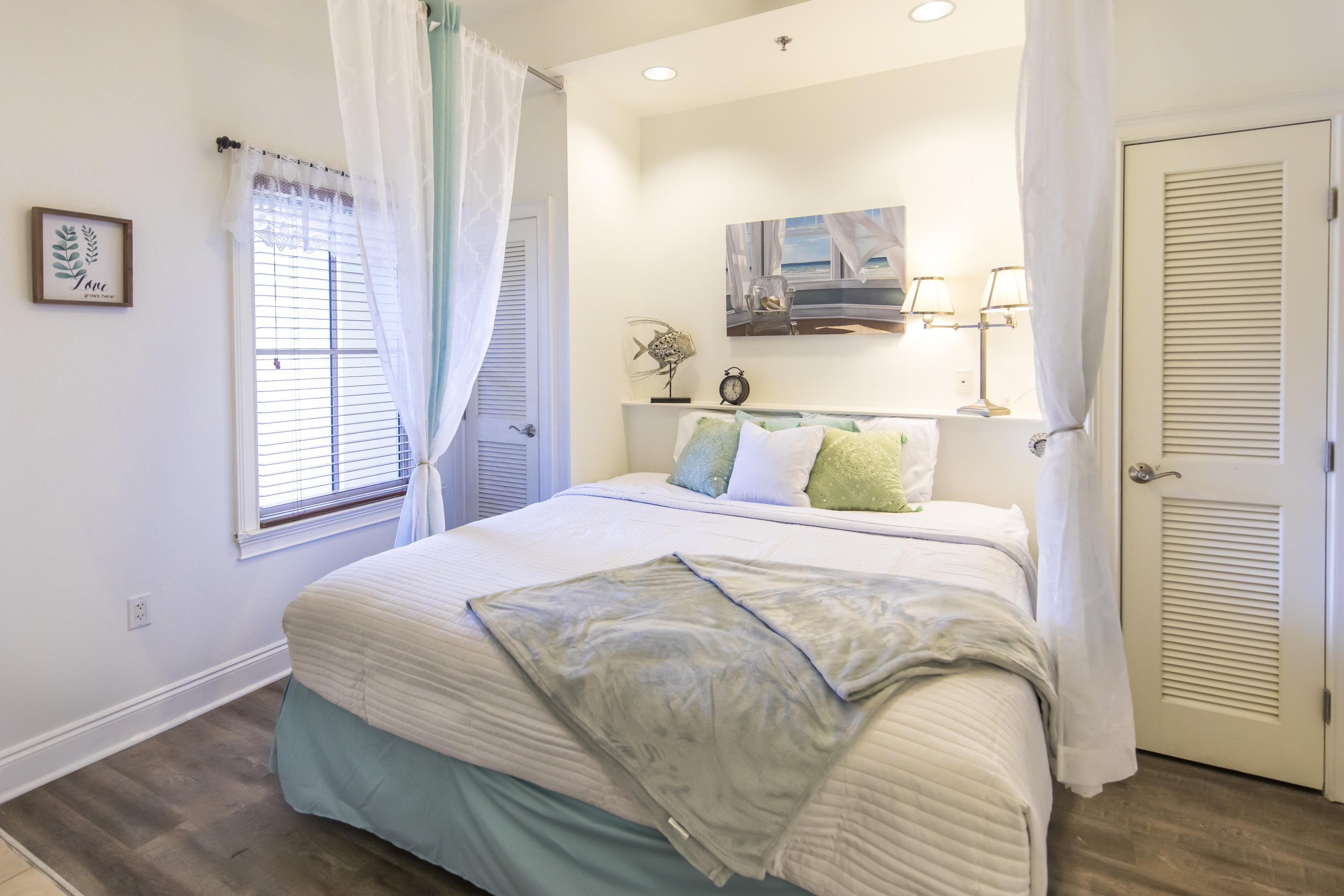 CARILLON BEACH - Residential