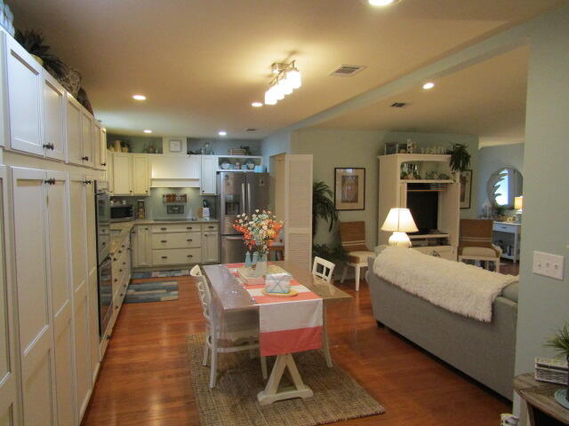 COUNTRYVIEW ESTATES 5TH ADDN - Residential