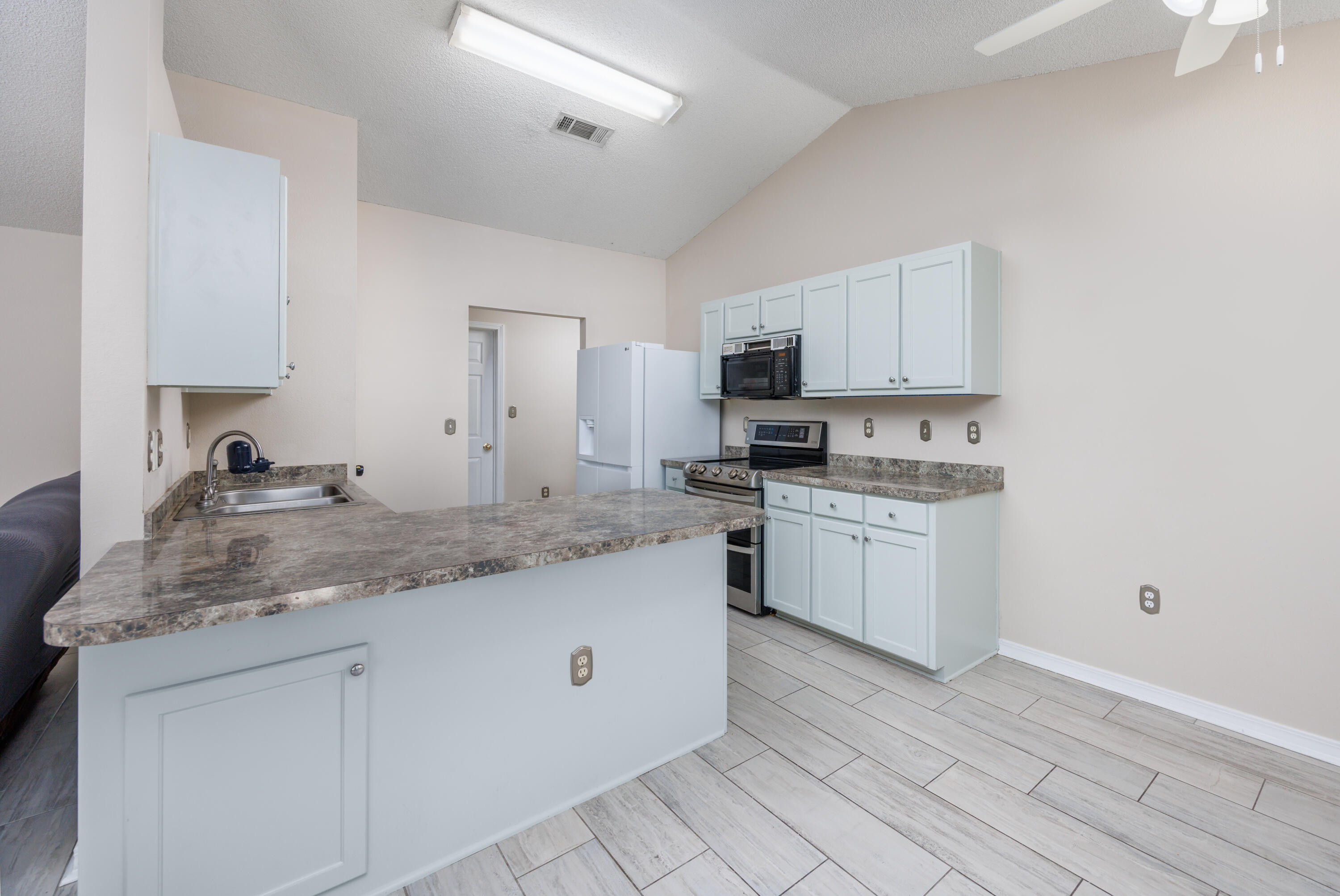BERKELEY FOREST - Residential