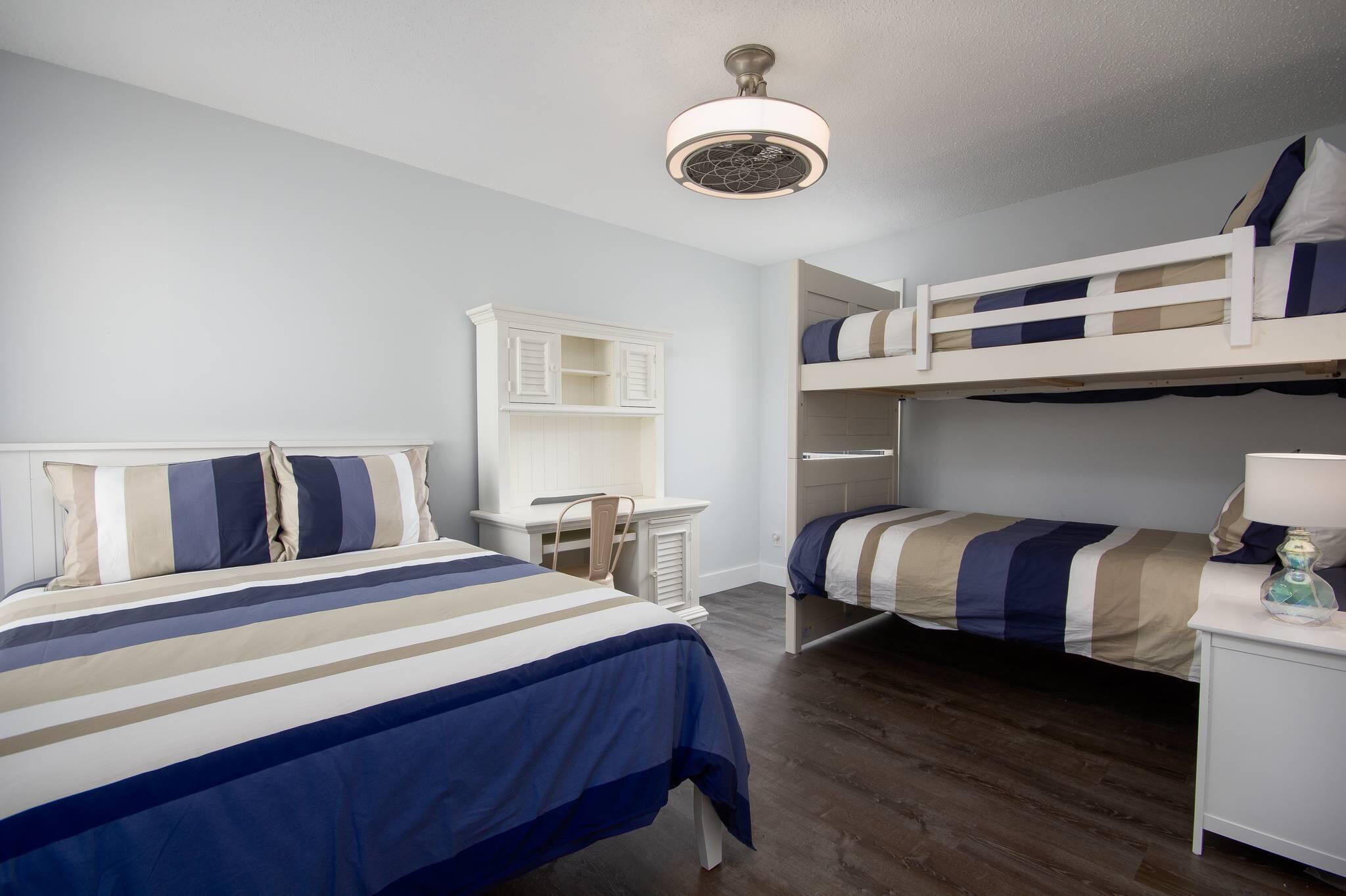 SANDPIPER VILLAGE CONDO - Residential