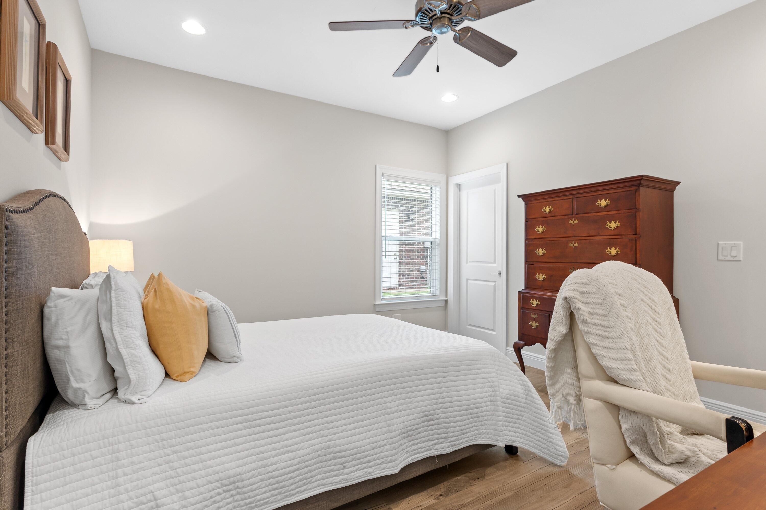 FOREST PARK - Residential