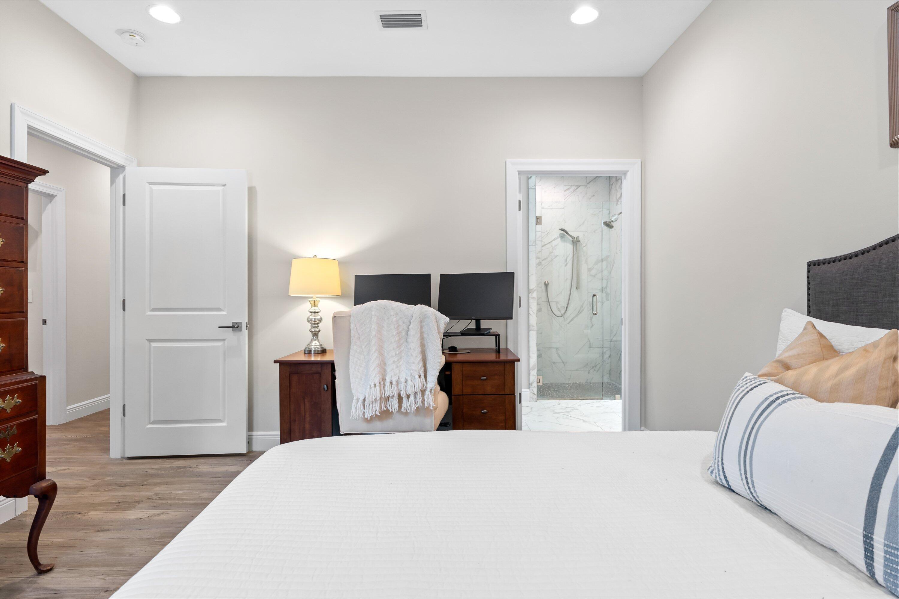 FOREST PARK - Residential