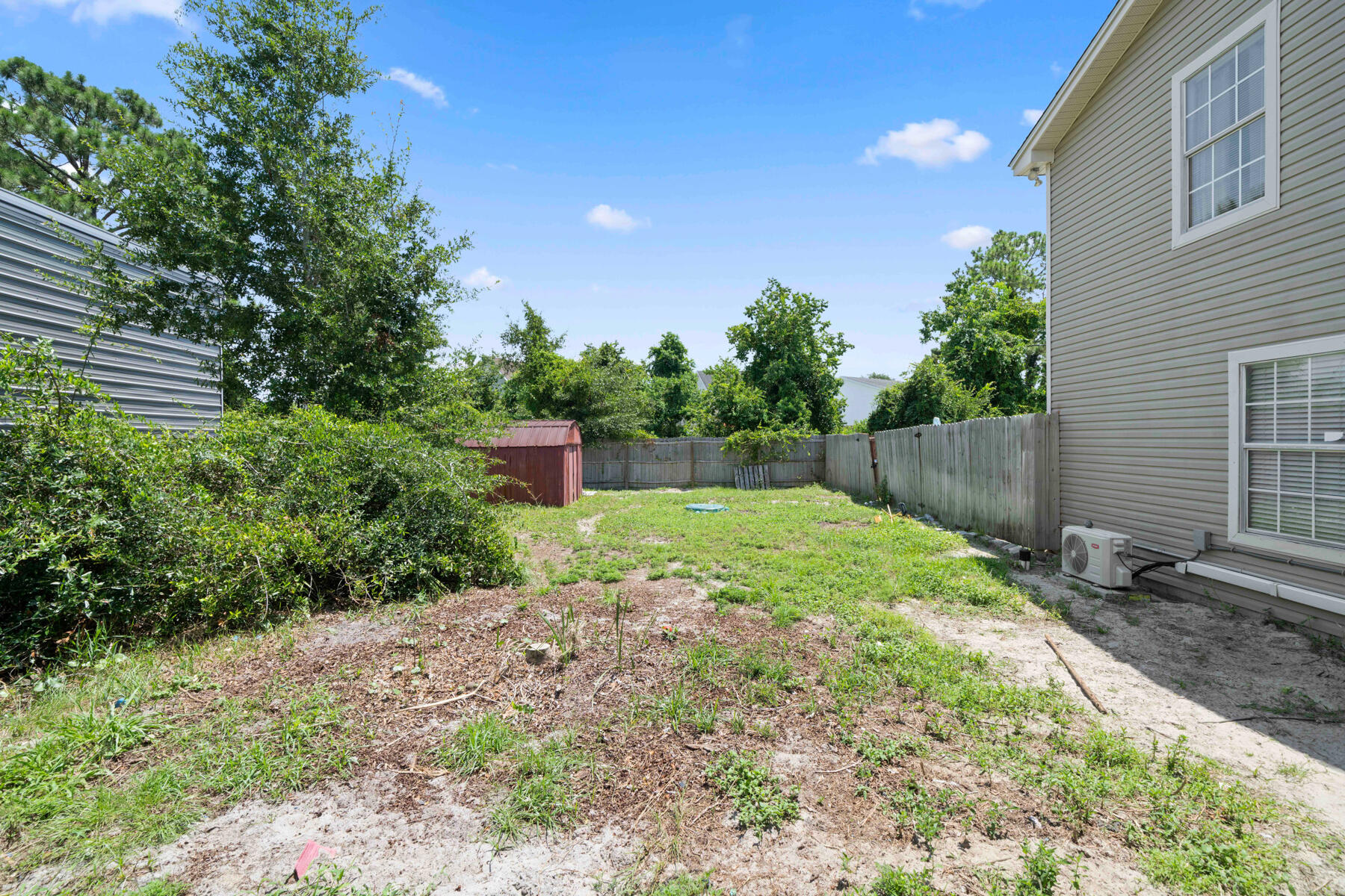 KELL-AIRE GARDENS - Residential