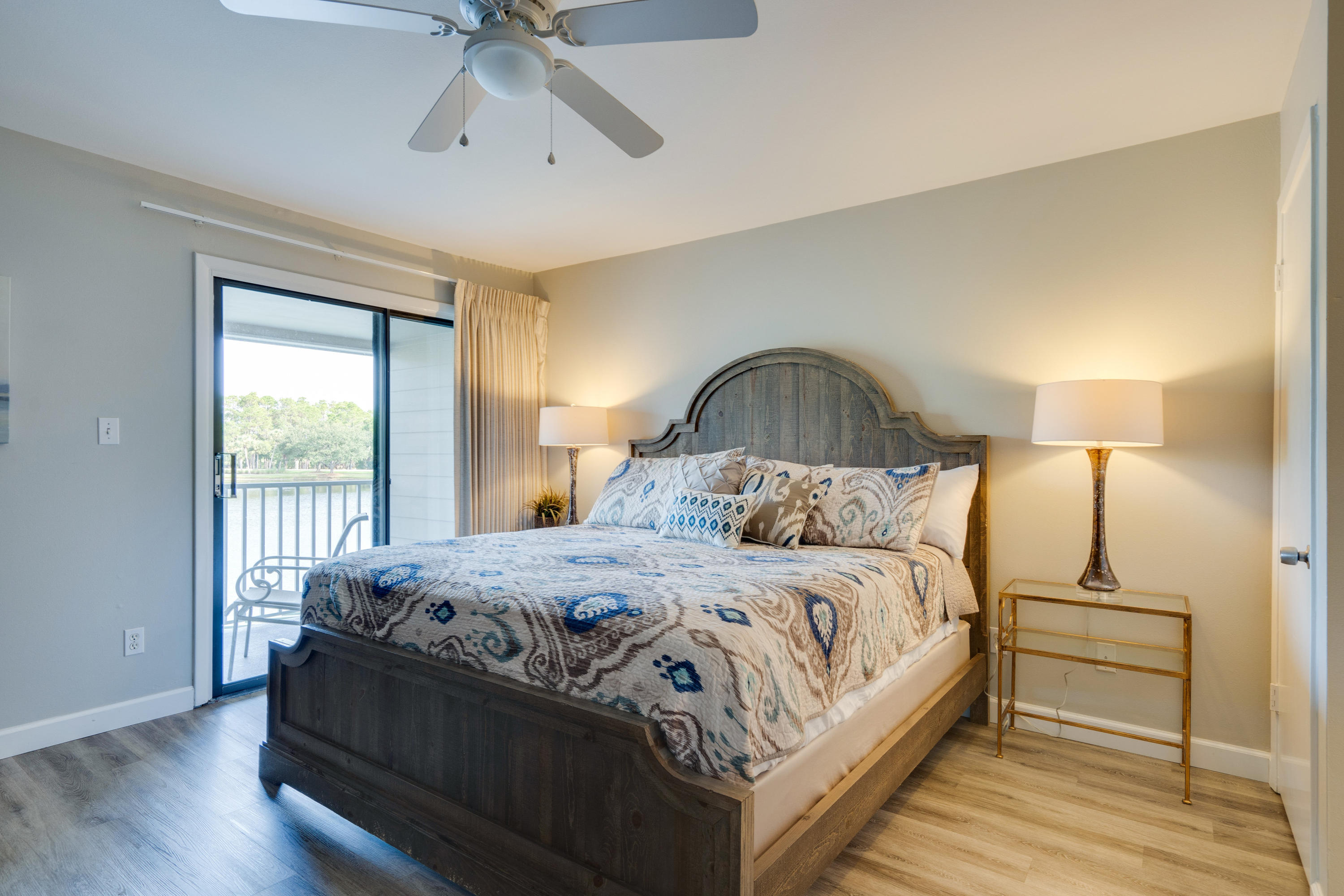 BAYOU VILLAGE CONDO PH 1 - Residential