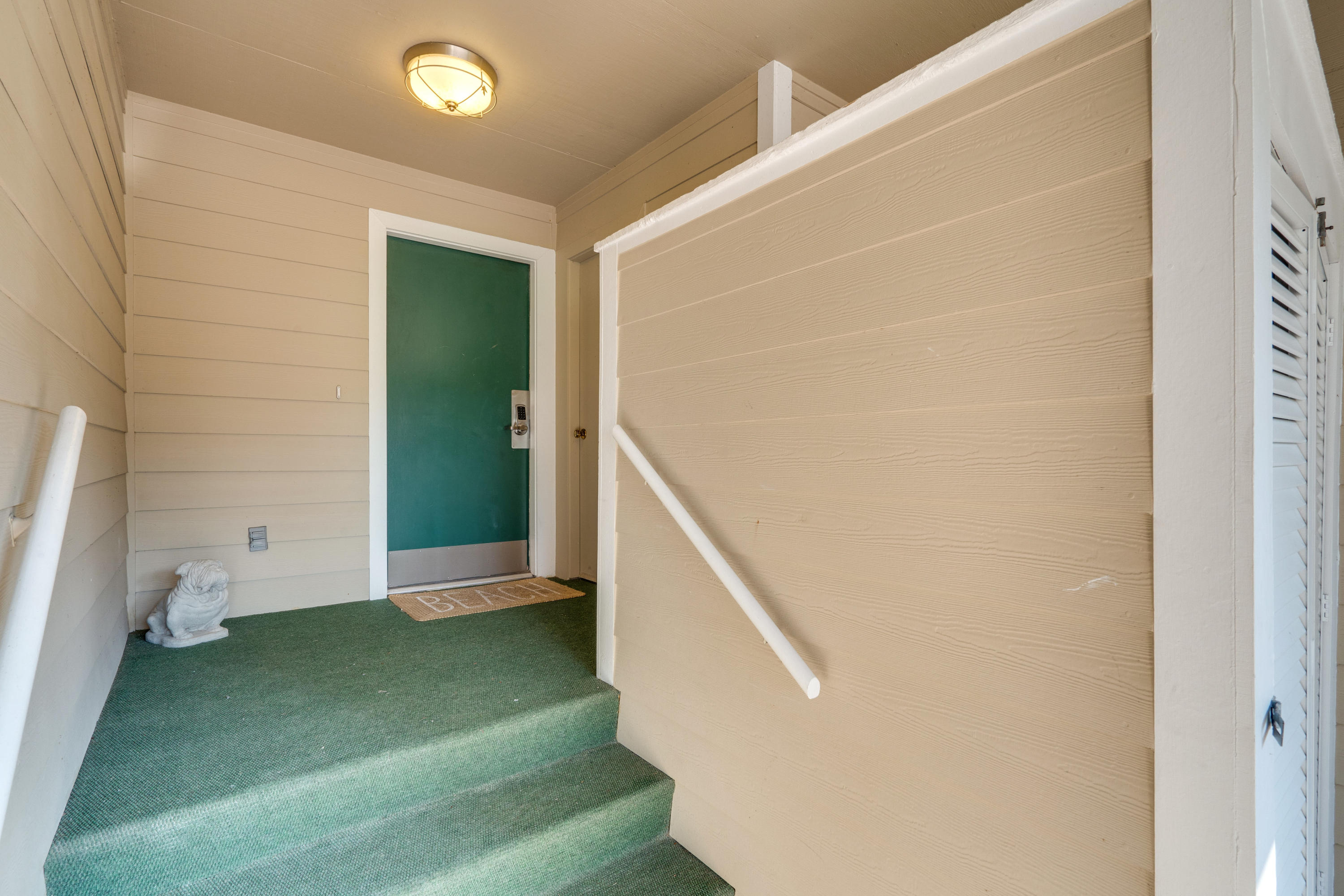 BAYOU VILLAGE CONDO PH 1 - Residential