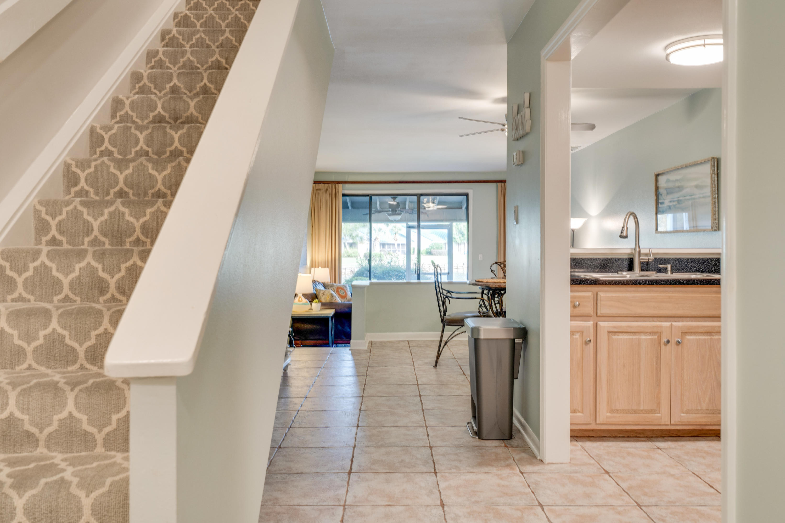 BAYOU VILLAGE CONDO PH 1 - Residential