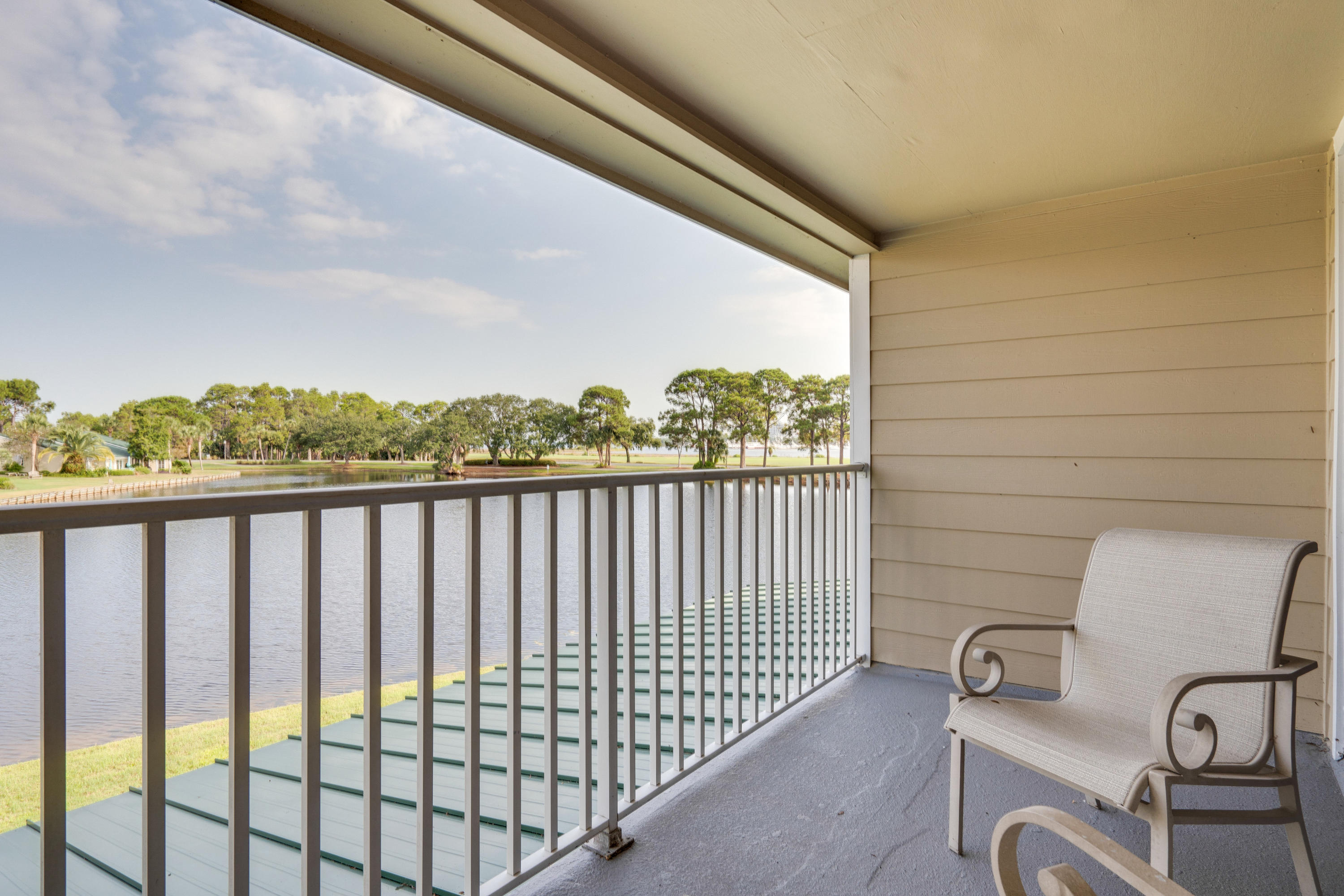 BAYOU VILLAGE CONDO PH 1 - Residential