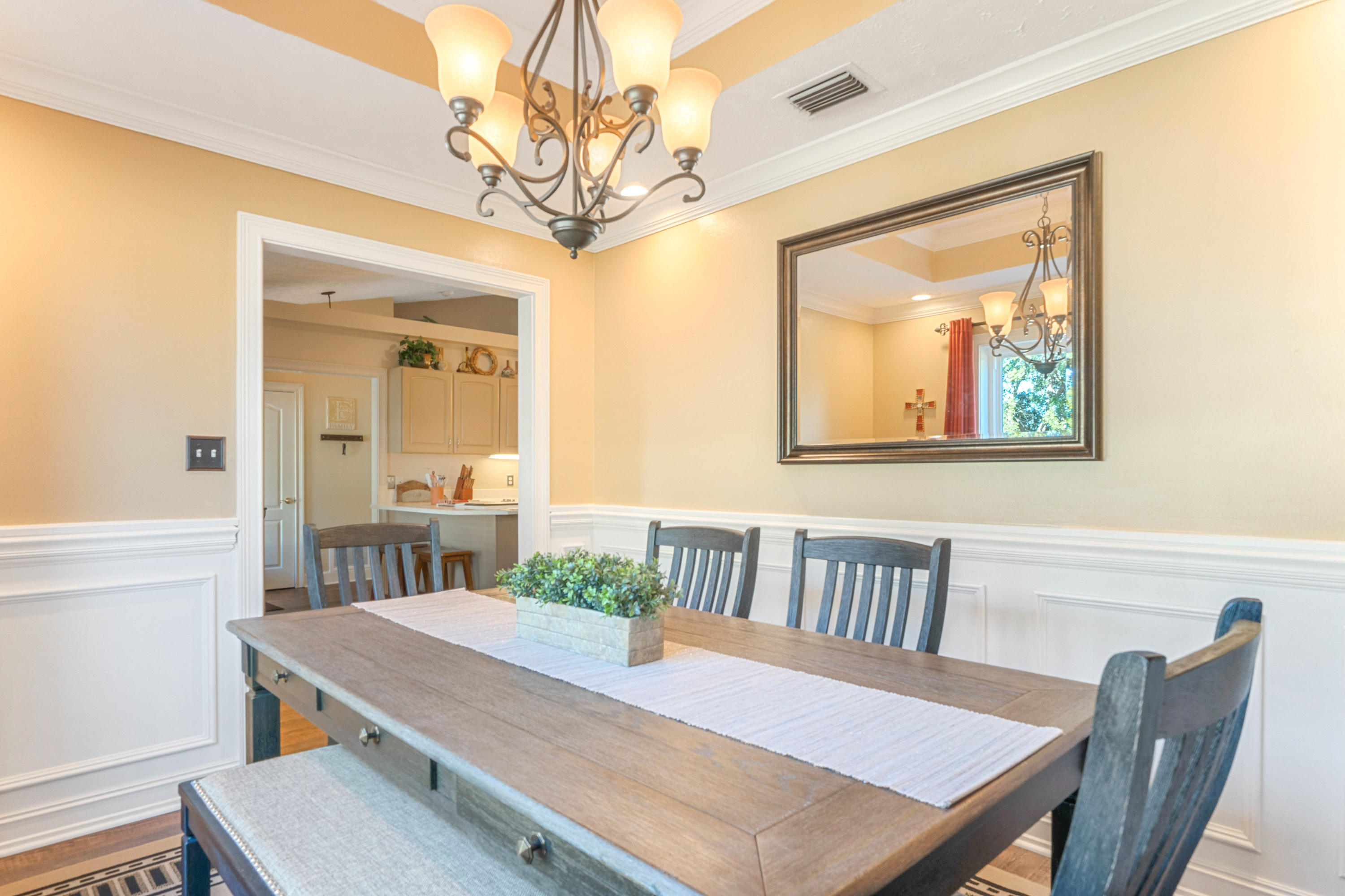 HOLLEY BY THE SEA - Residential