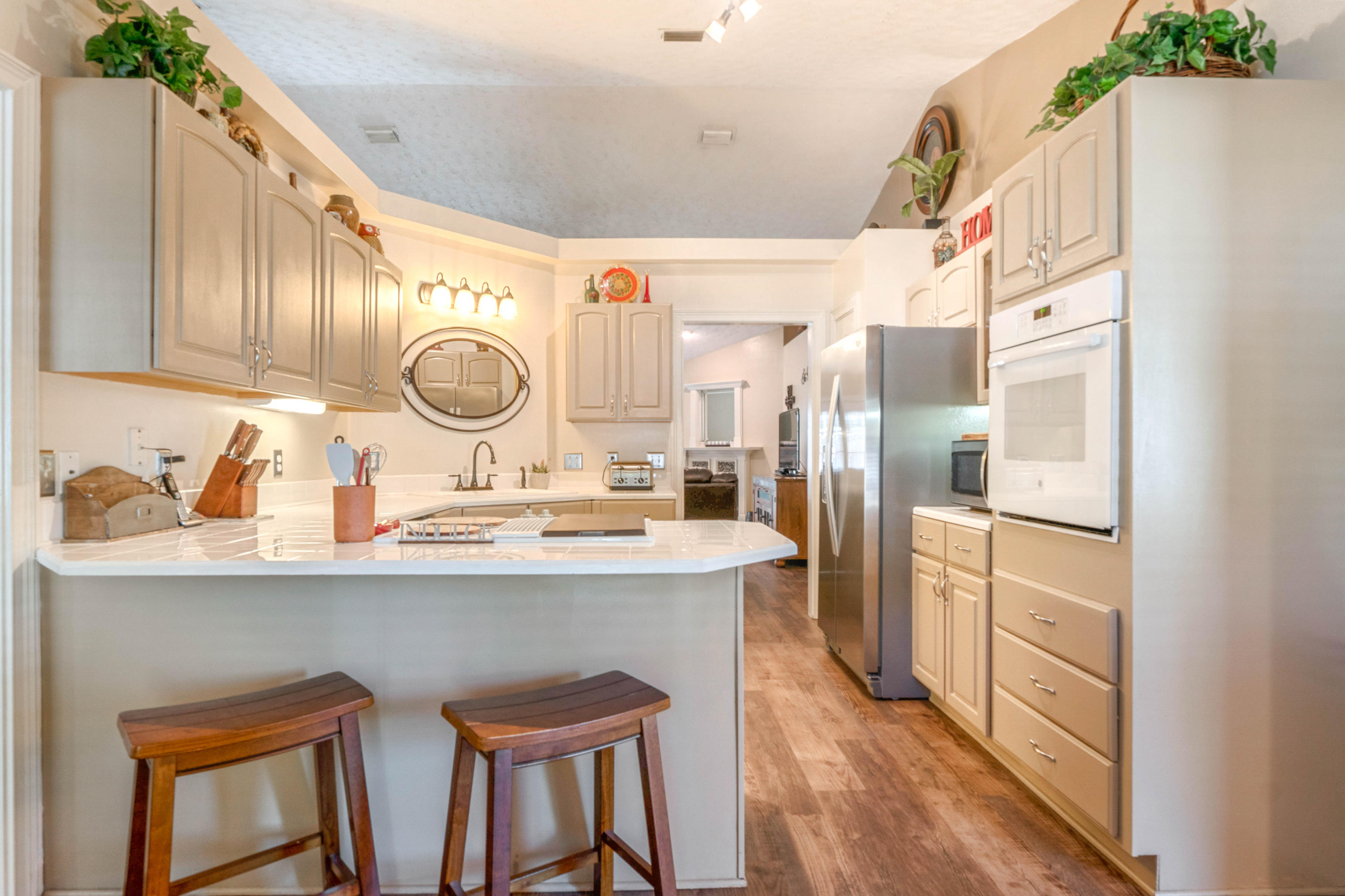 HOLLEY BY THE SEA - Residential