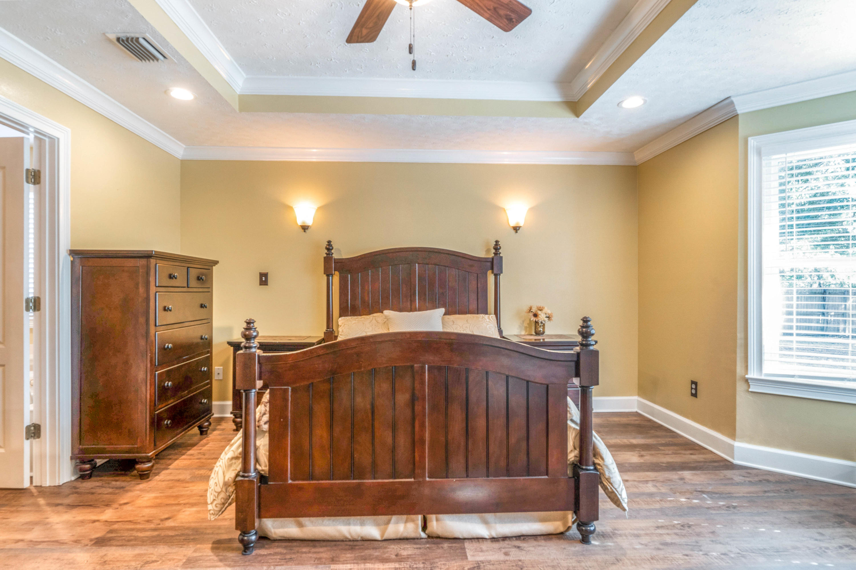 HOLLEY BY THE SEA - Residential