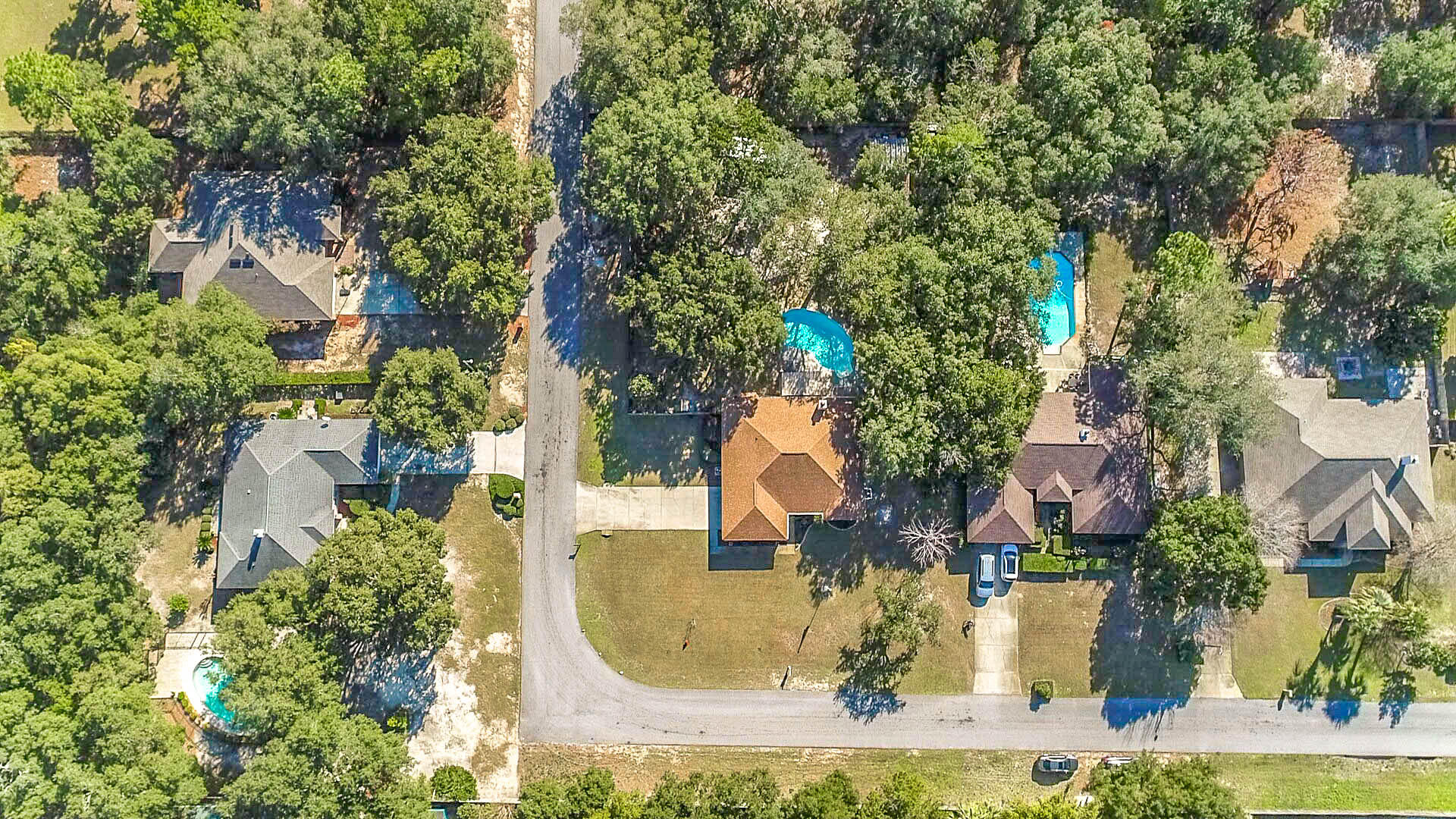 HOLLEY BY THE SEA - Residential