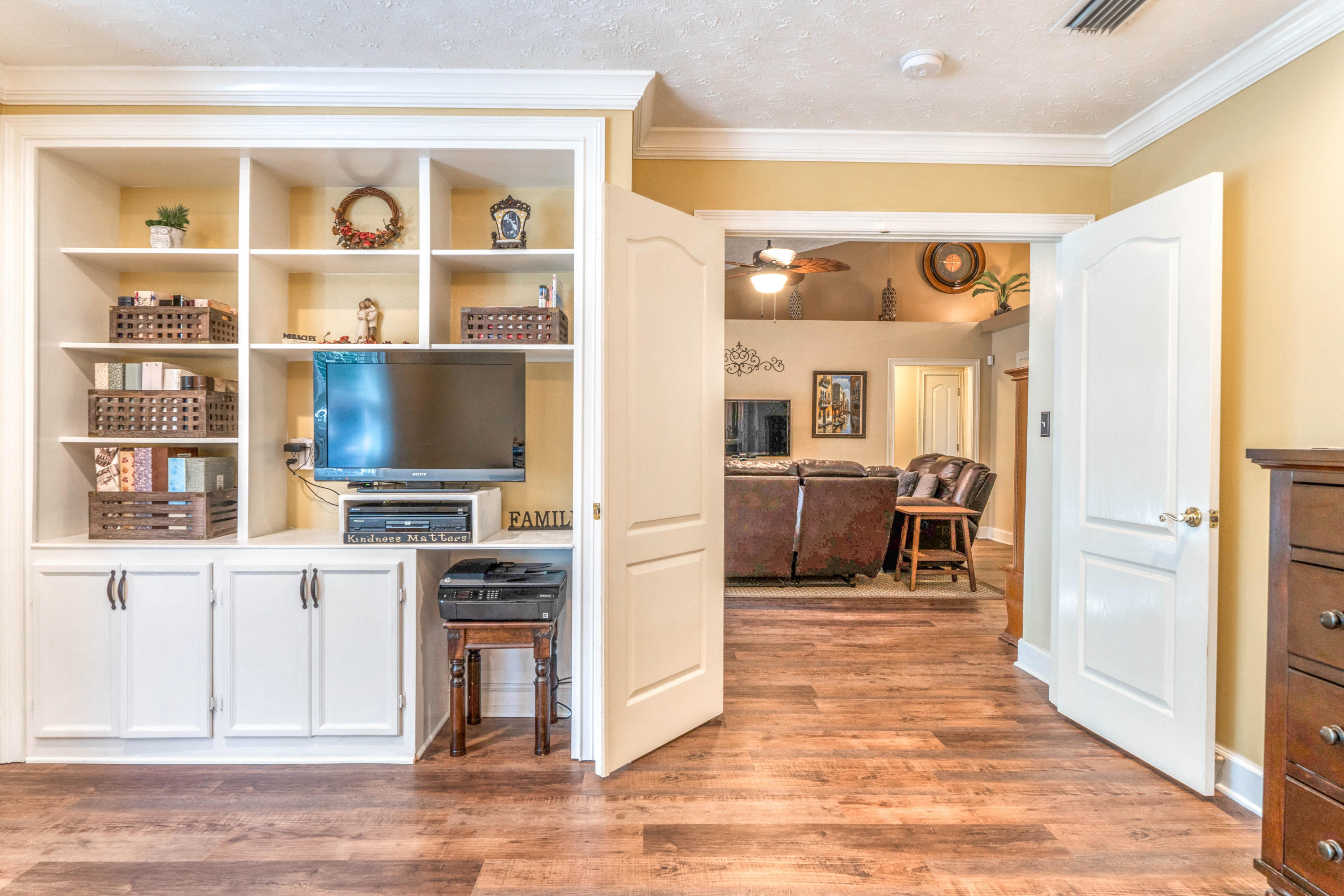 HOLLEY BY THE SEA - Residential