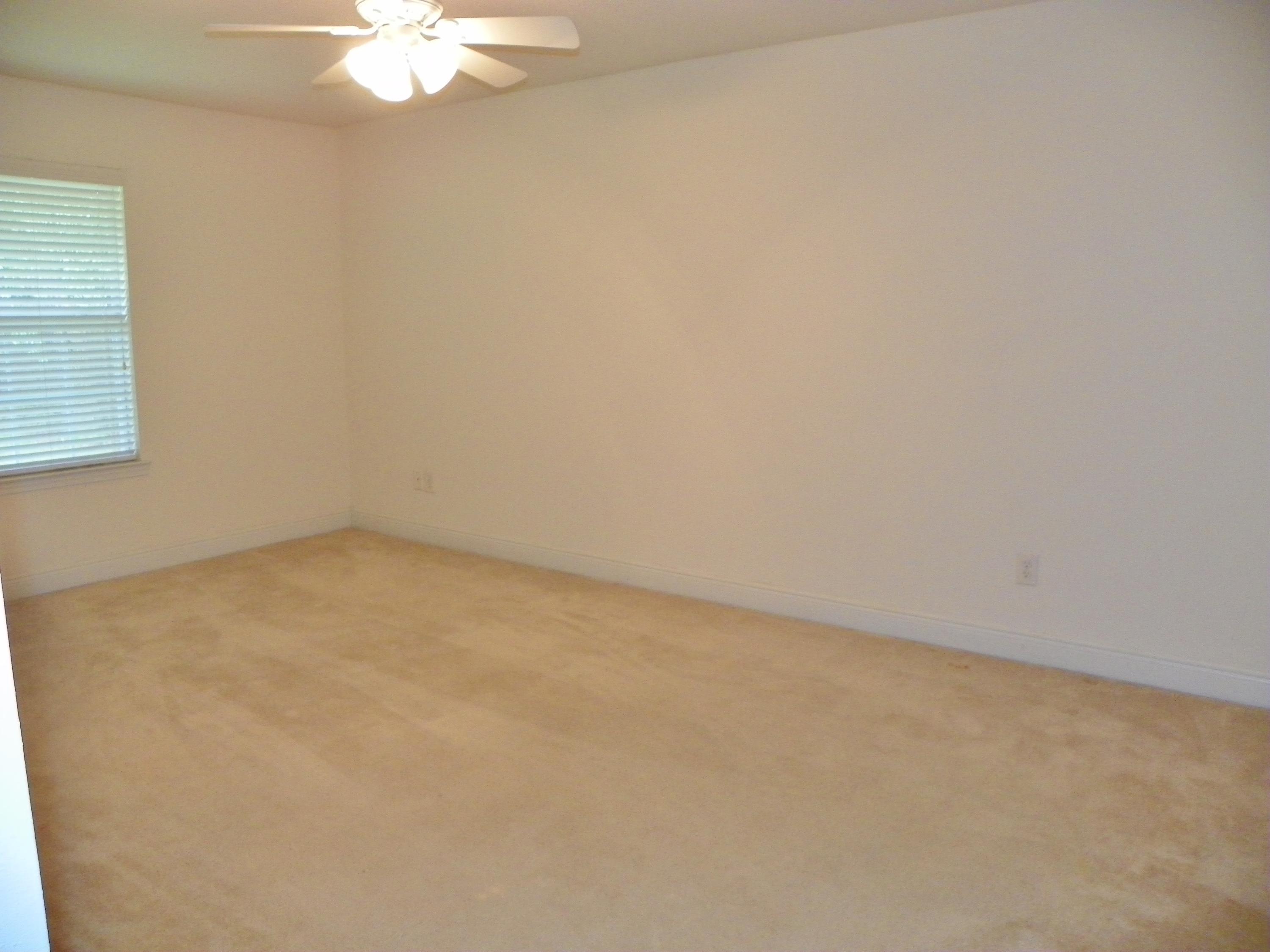 FOX VALLEY - Residential Lease