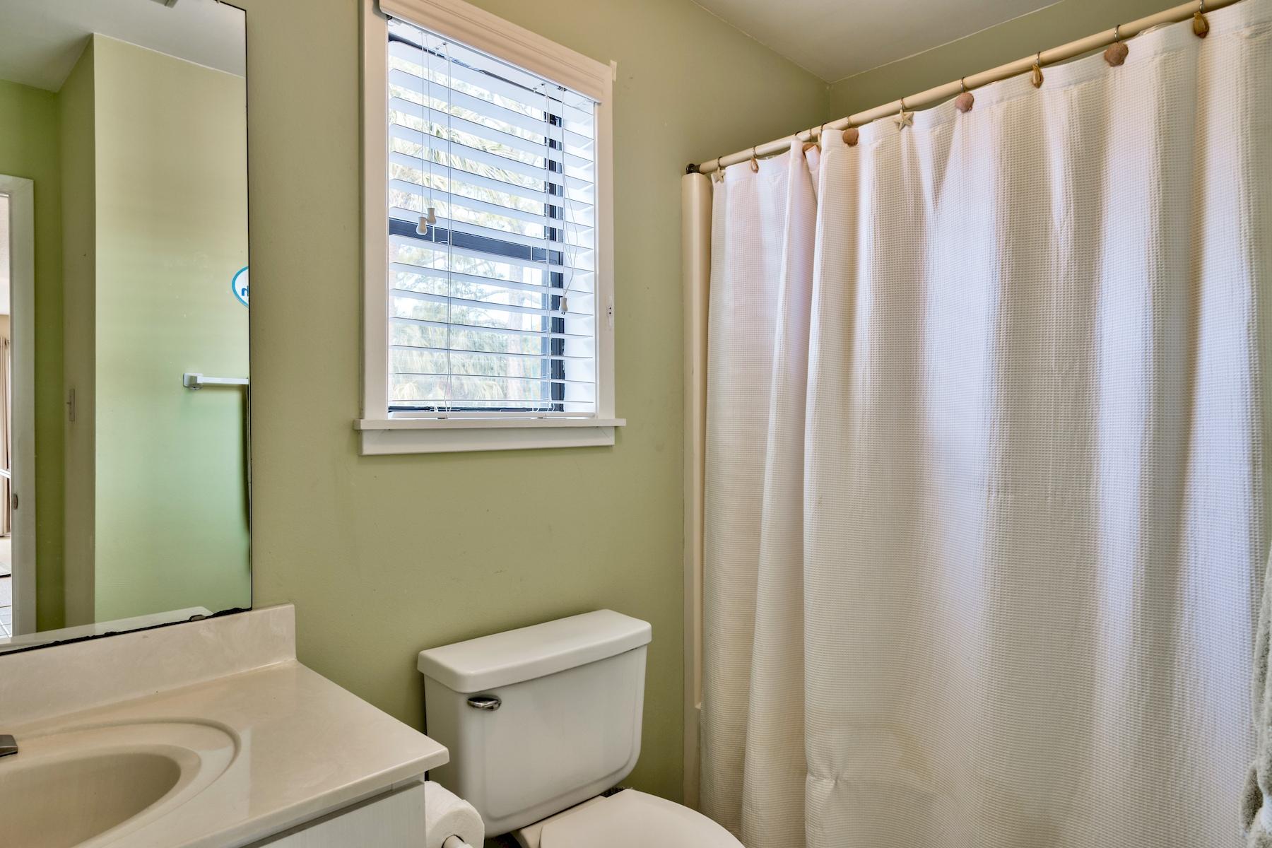 BEACHWOOD VILLAS CONDO - Residential