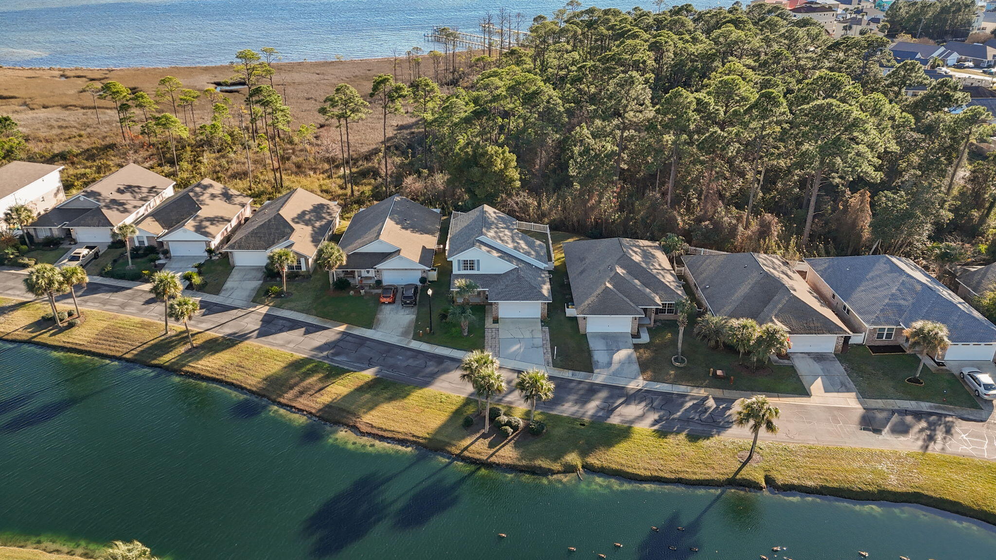 MARSH HARBOR - Residential