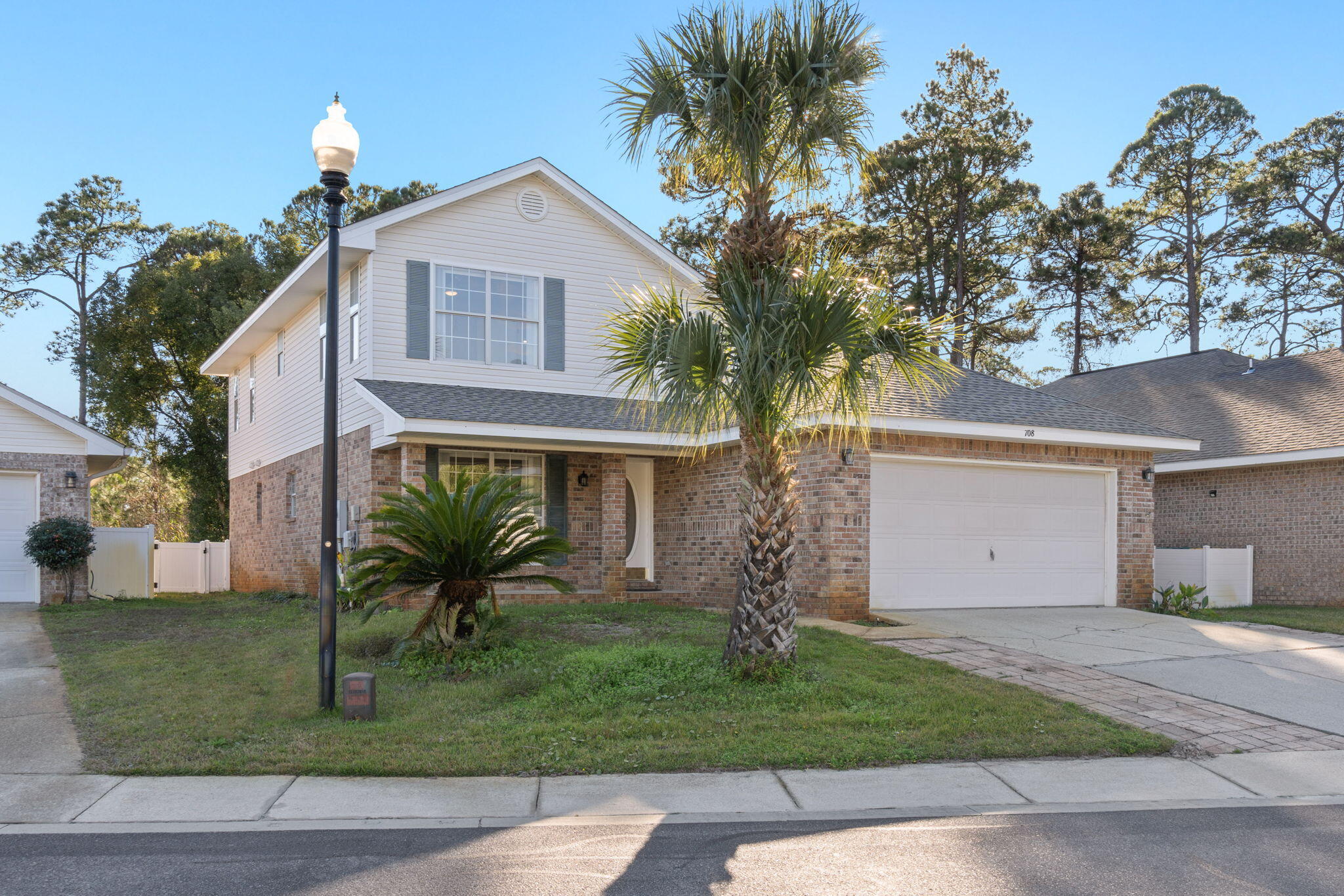 MARSH HARBOR - Residential