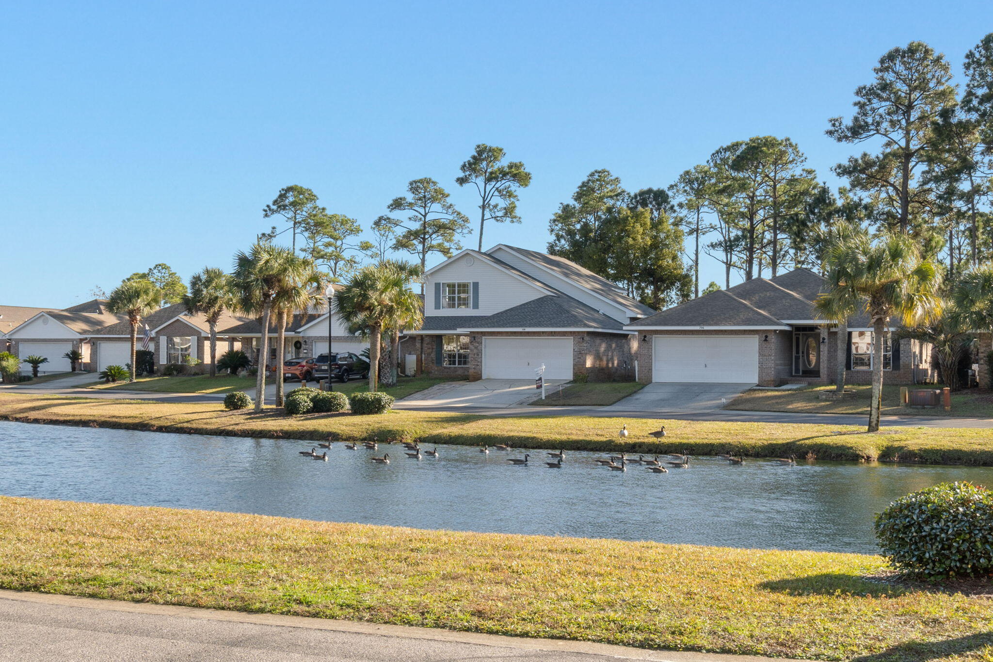 MARSH HARBOR - Residential