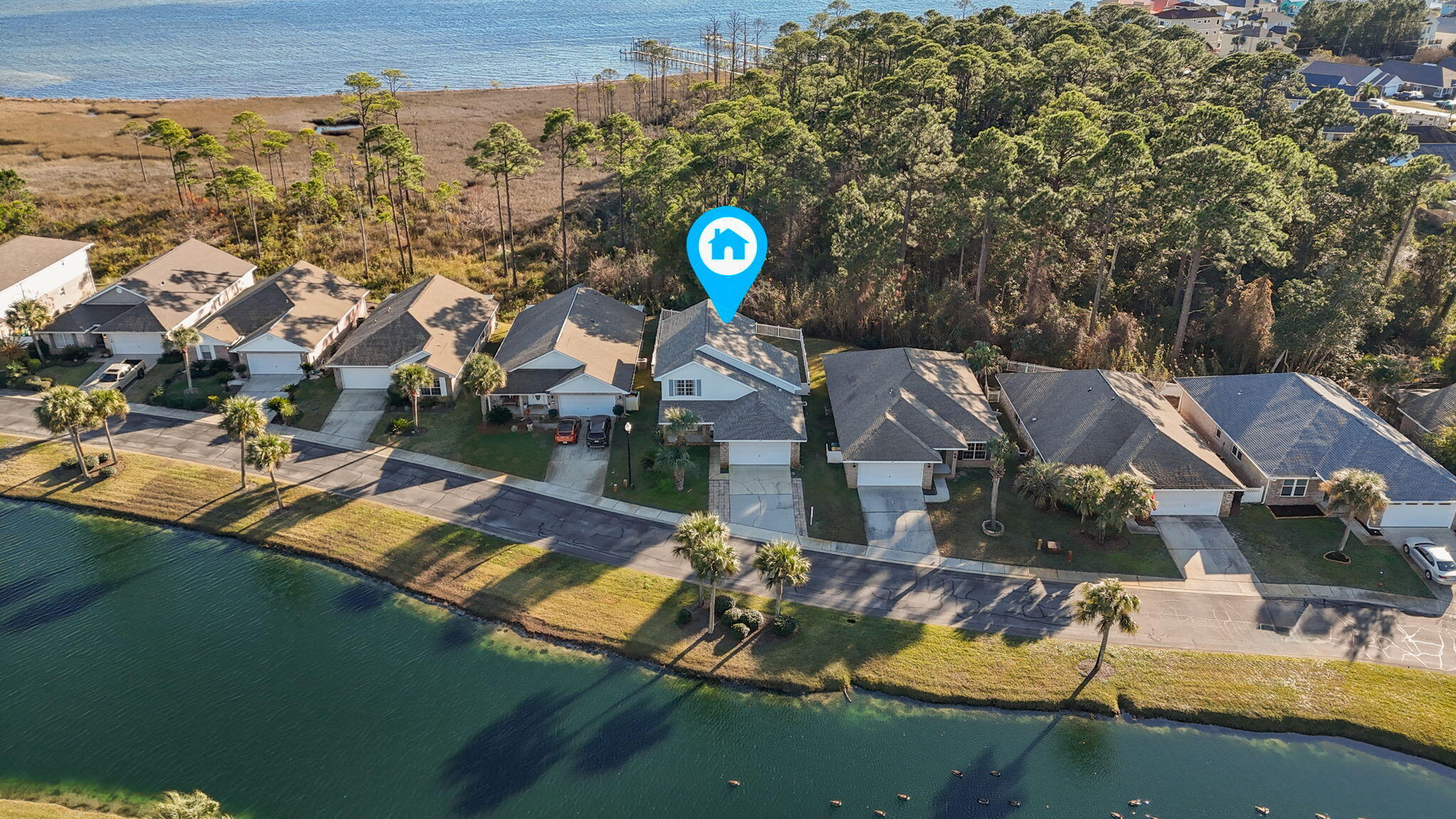 MARSH HARBOR - Residential