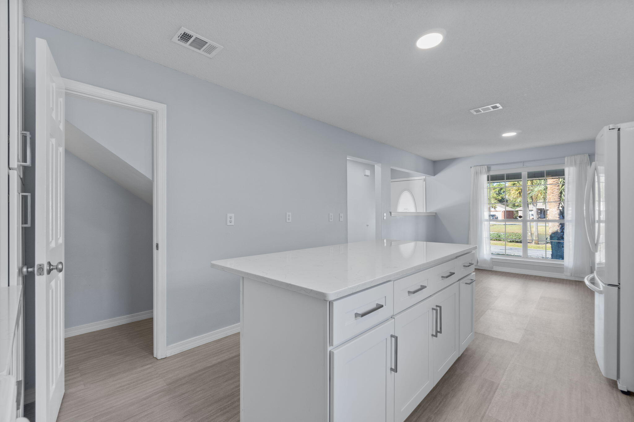 MARSH HARBOR - Residential