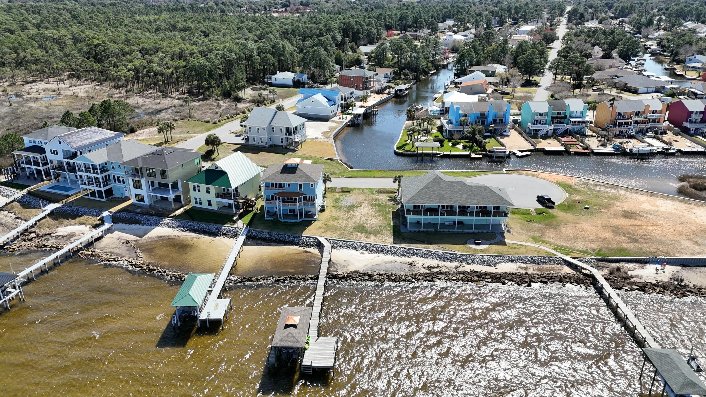 Clipper Bay - Land